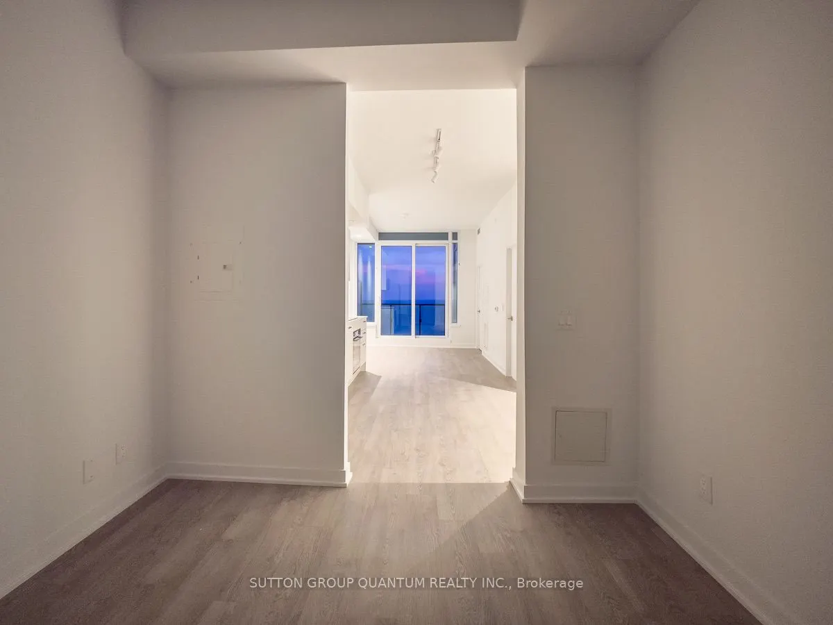 1928 Lakeshore Boulevard W #3208