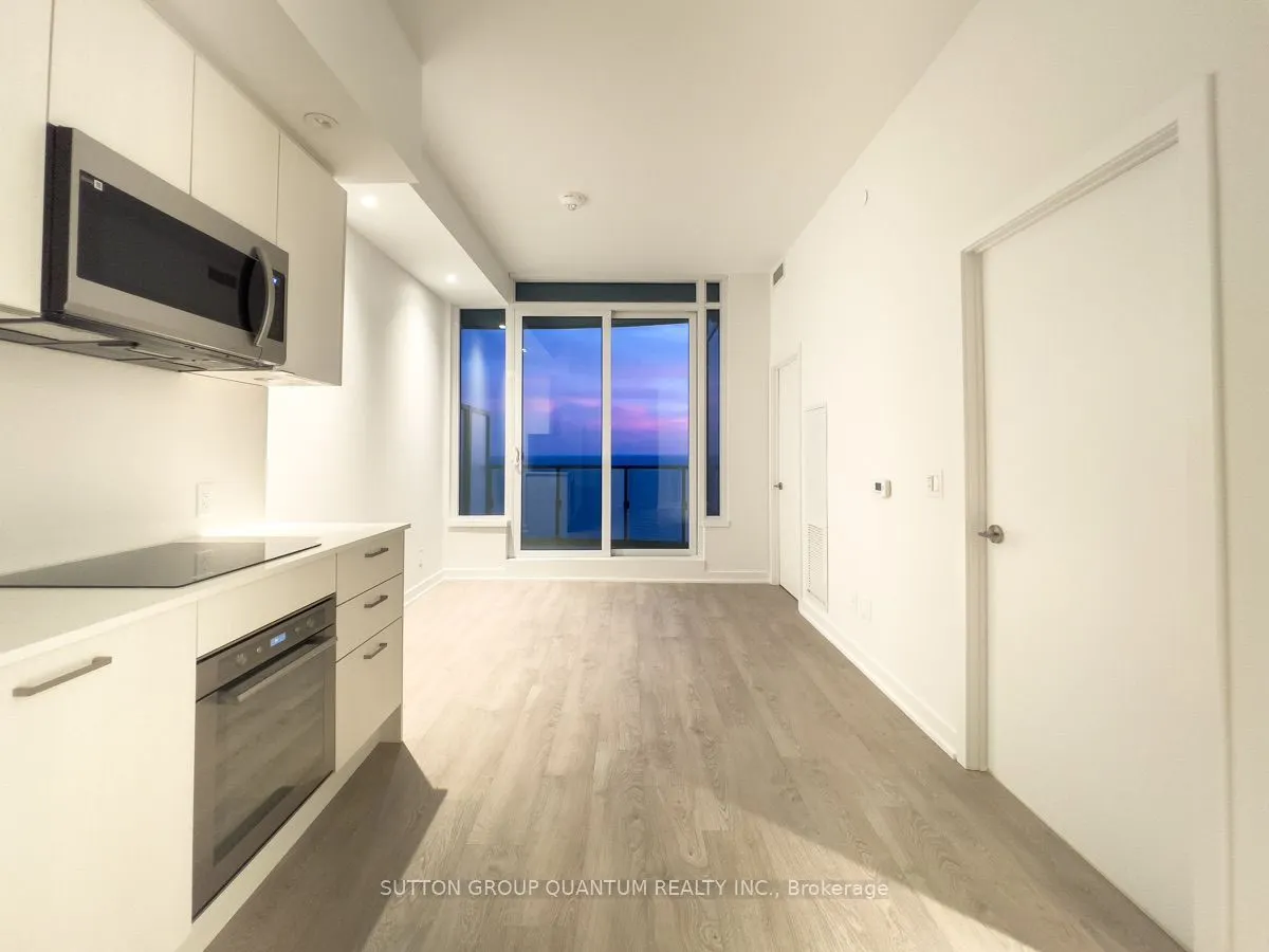 1928 Lakeshore Boulevard W #3208