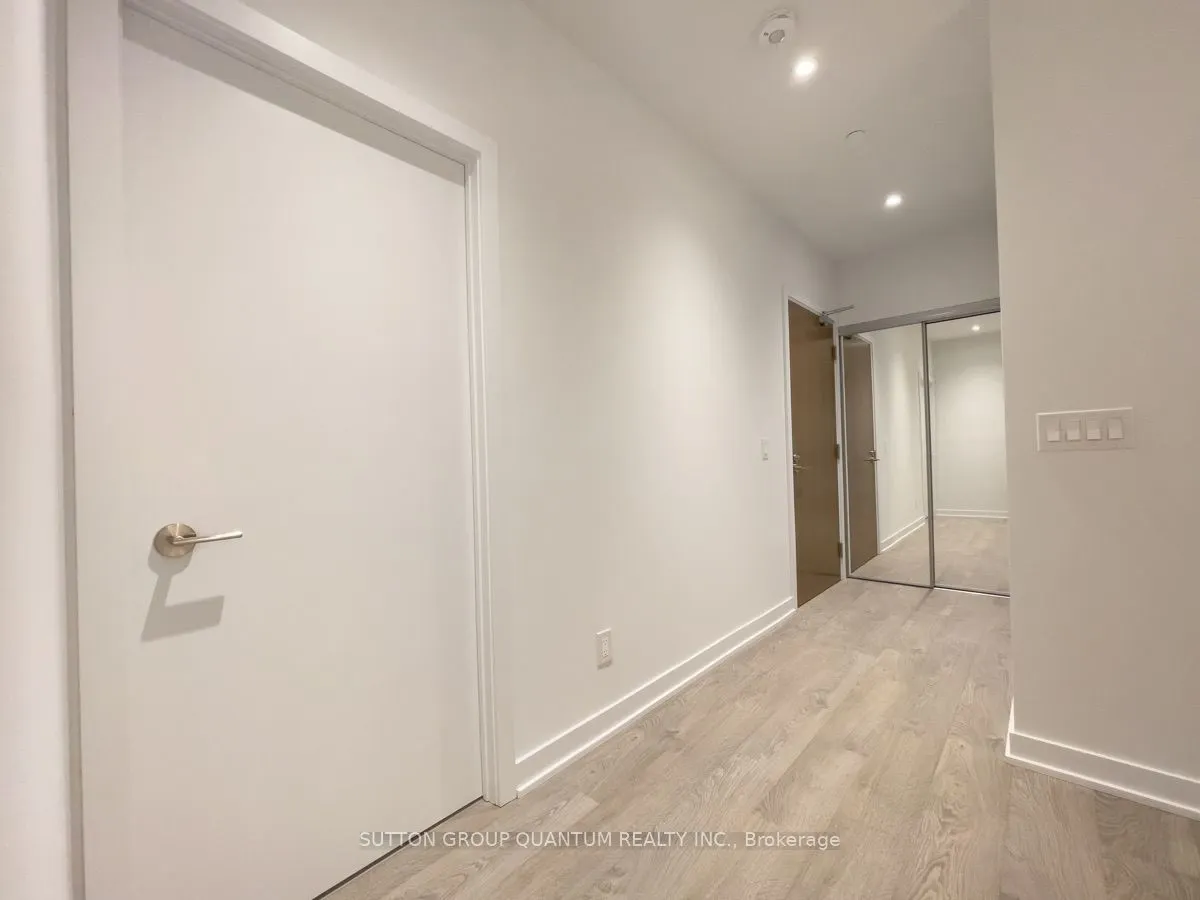 1928 Lakeshore Boulevard W #3208