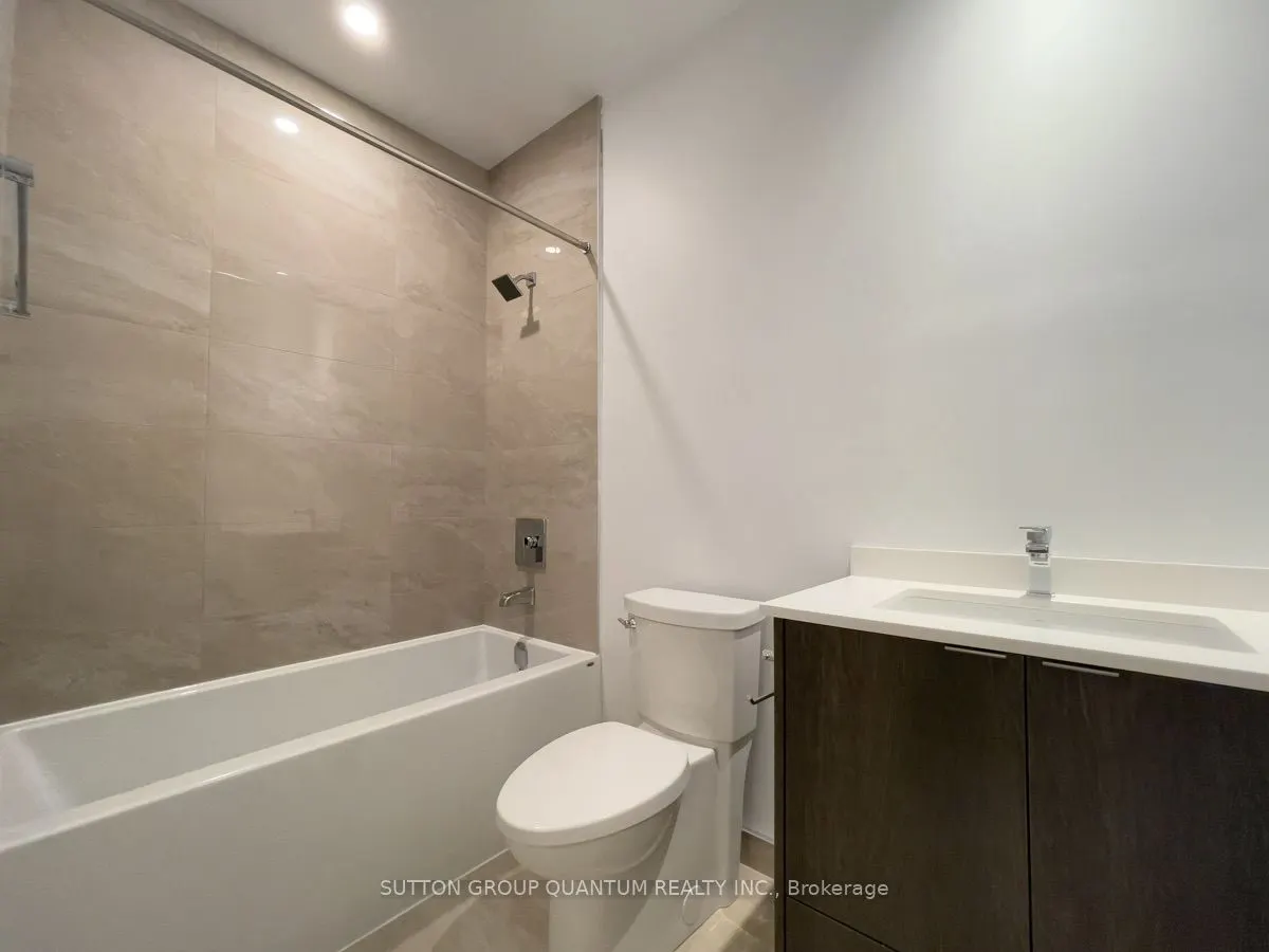 1928 Lakeshore Boulevard W #3208