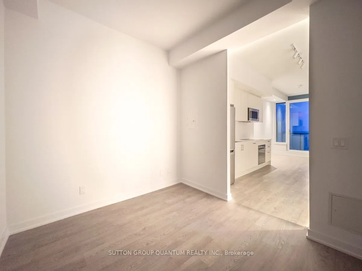 1928 Lakeshore Boulevard W #3208