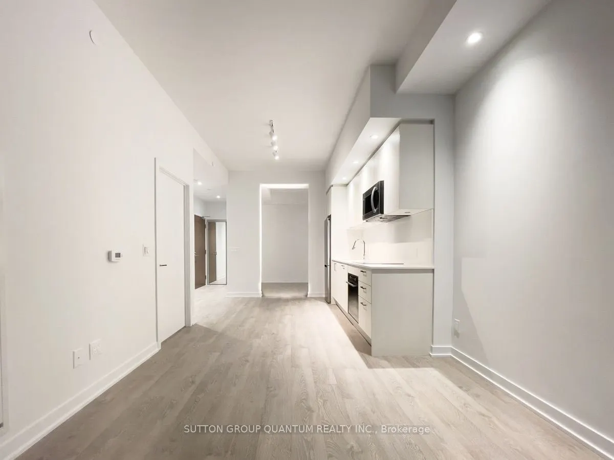 1928 Lakeshore Boulevard W #3208