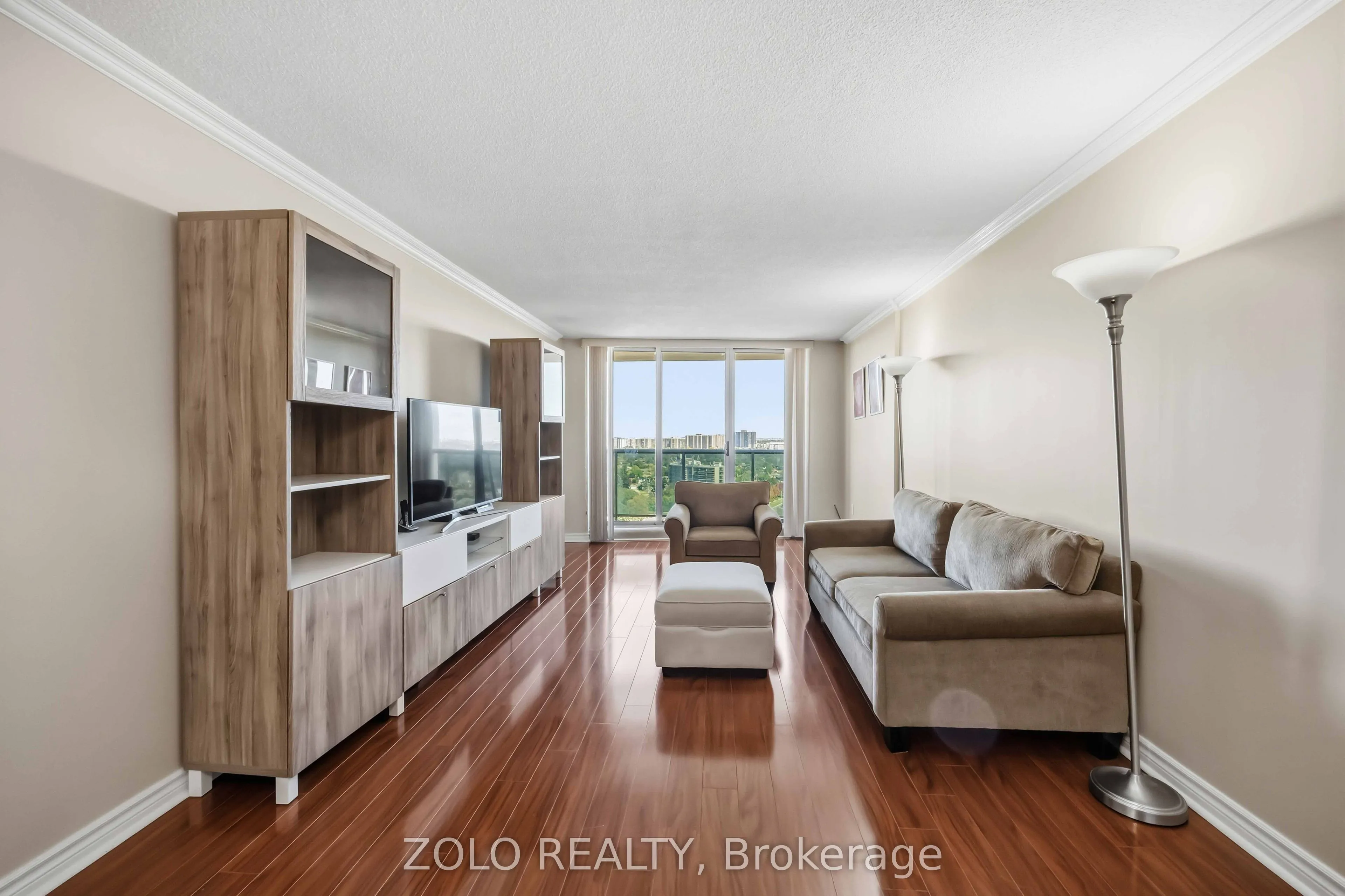 812 Burnhamthorpe Road #2003