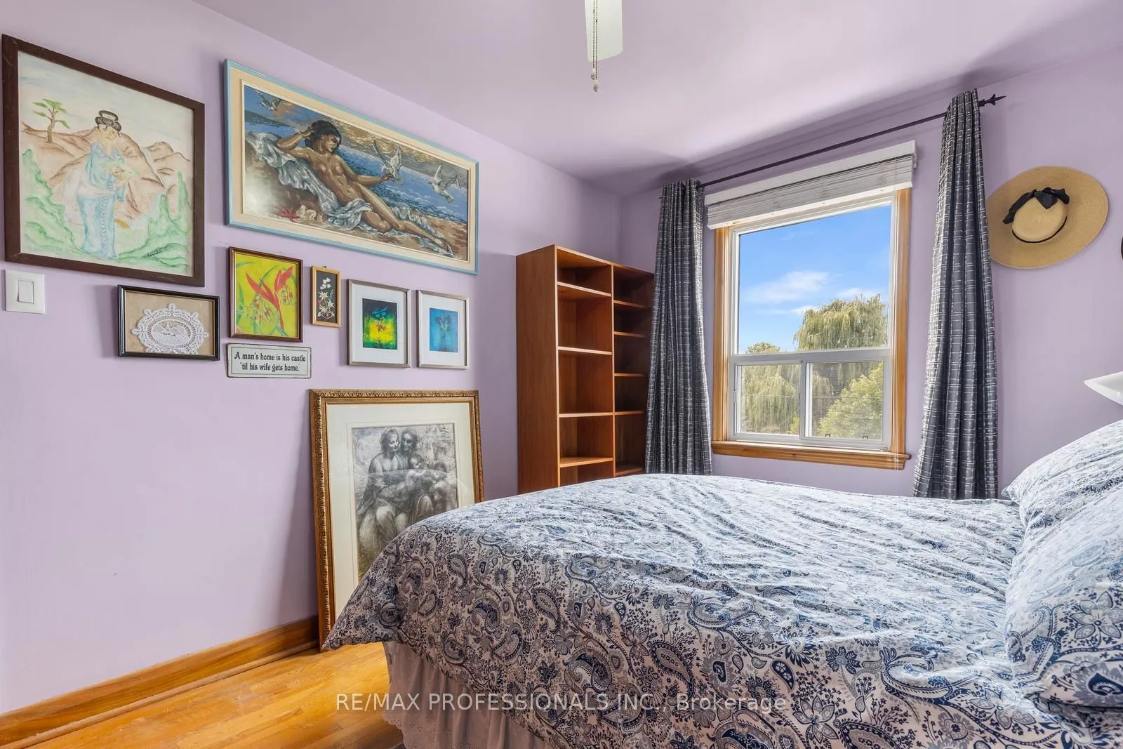 122 Treeview Drive