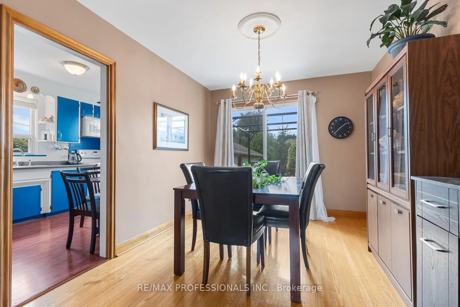 122 Treeview Drive