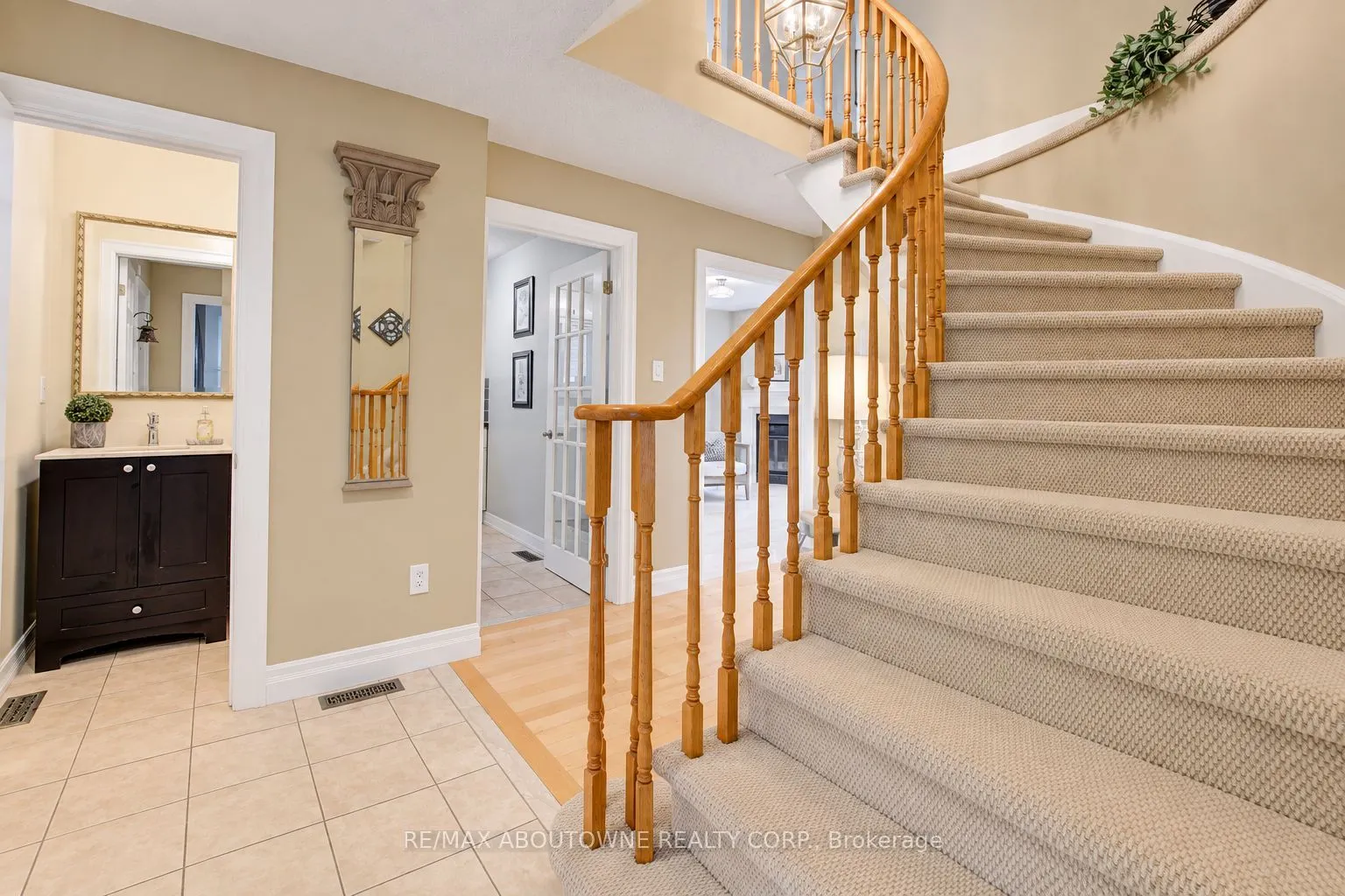 3668 Colonial Drive