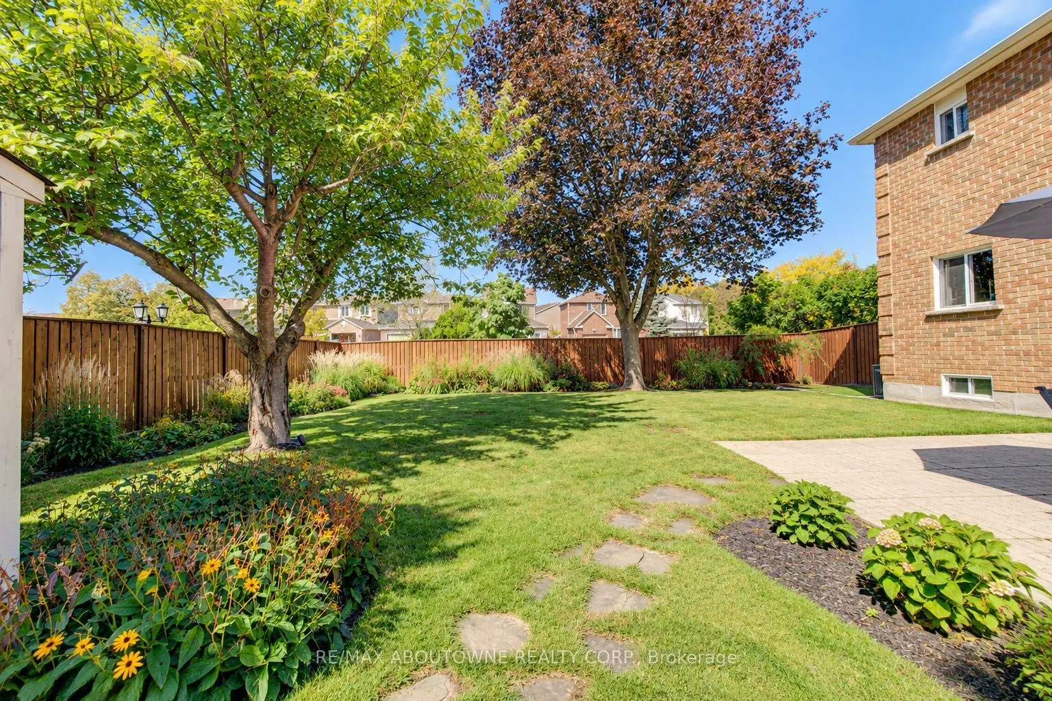 3668 Colonial Drive