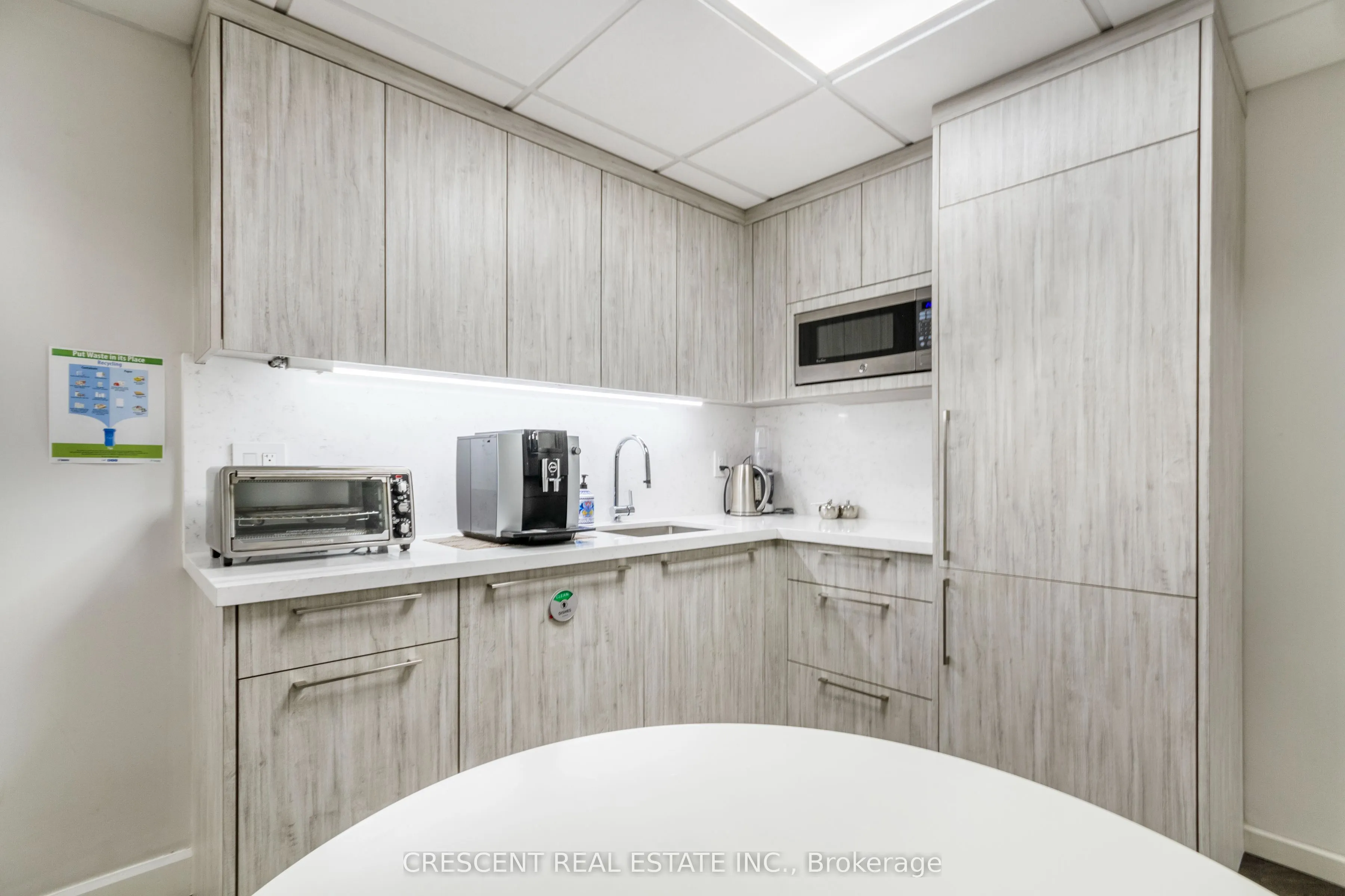 347 Jane Street #Hot Desk