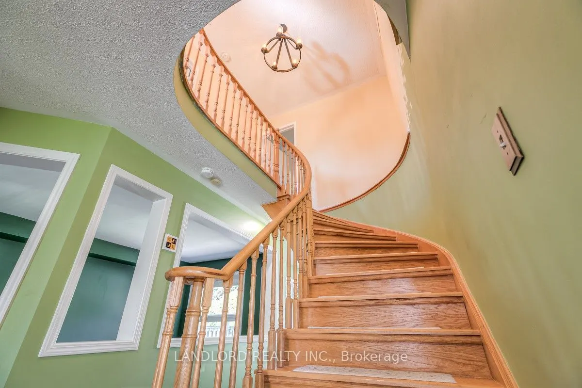6364 Alderwood Trail