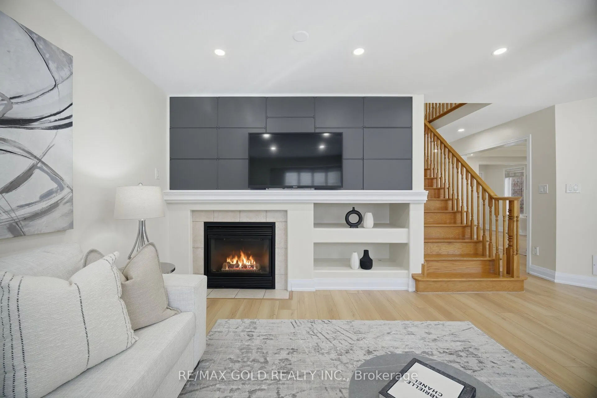 5566 Broadpath Gate