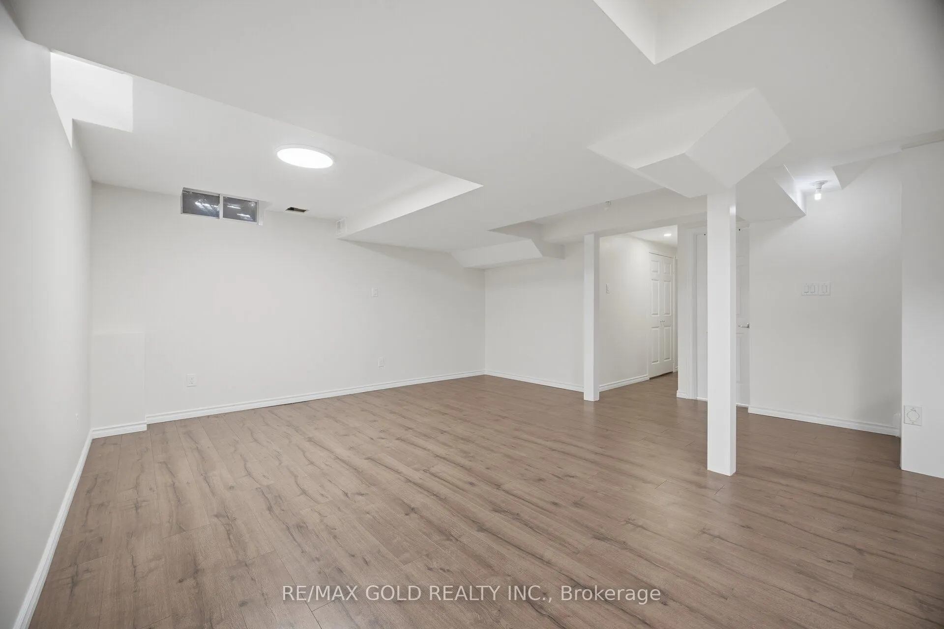 5566 Broadpath Gate