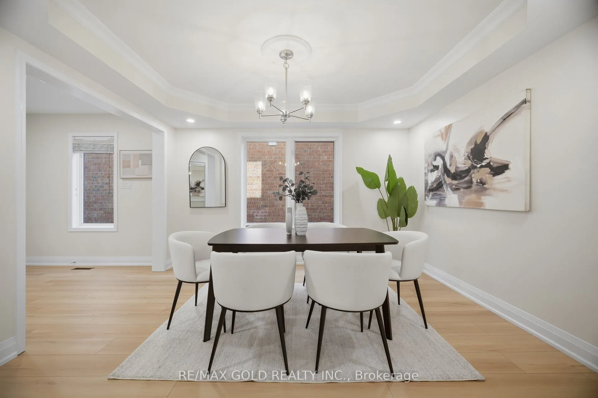 5566 Broadpath Gate