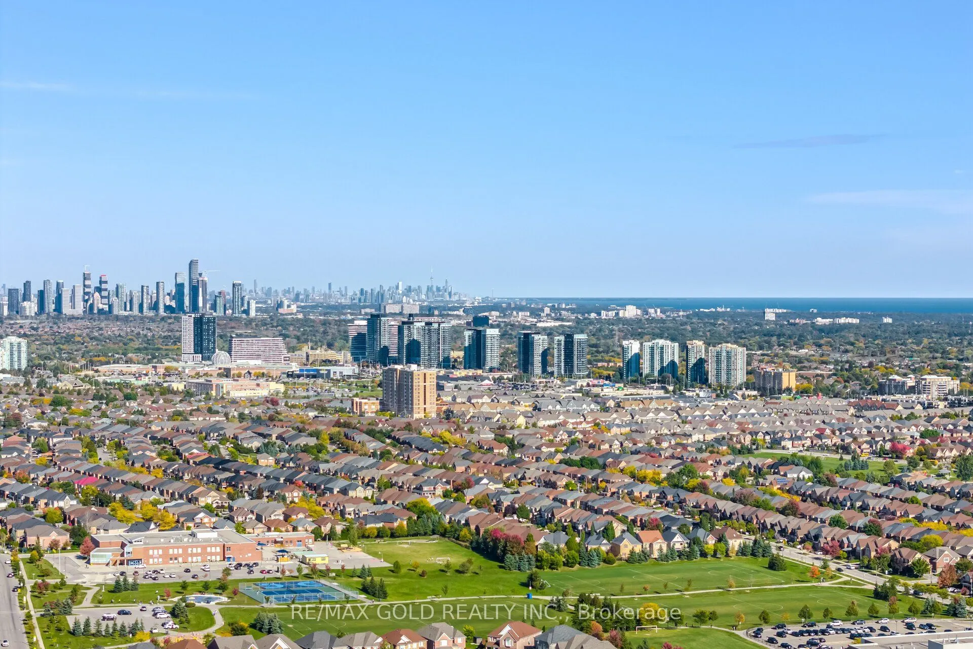 5566 Broadpath Gate