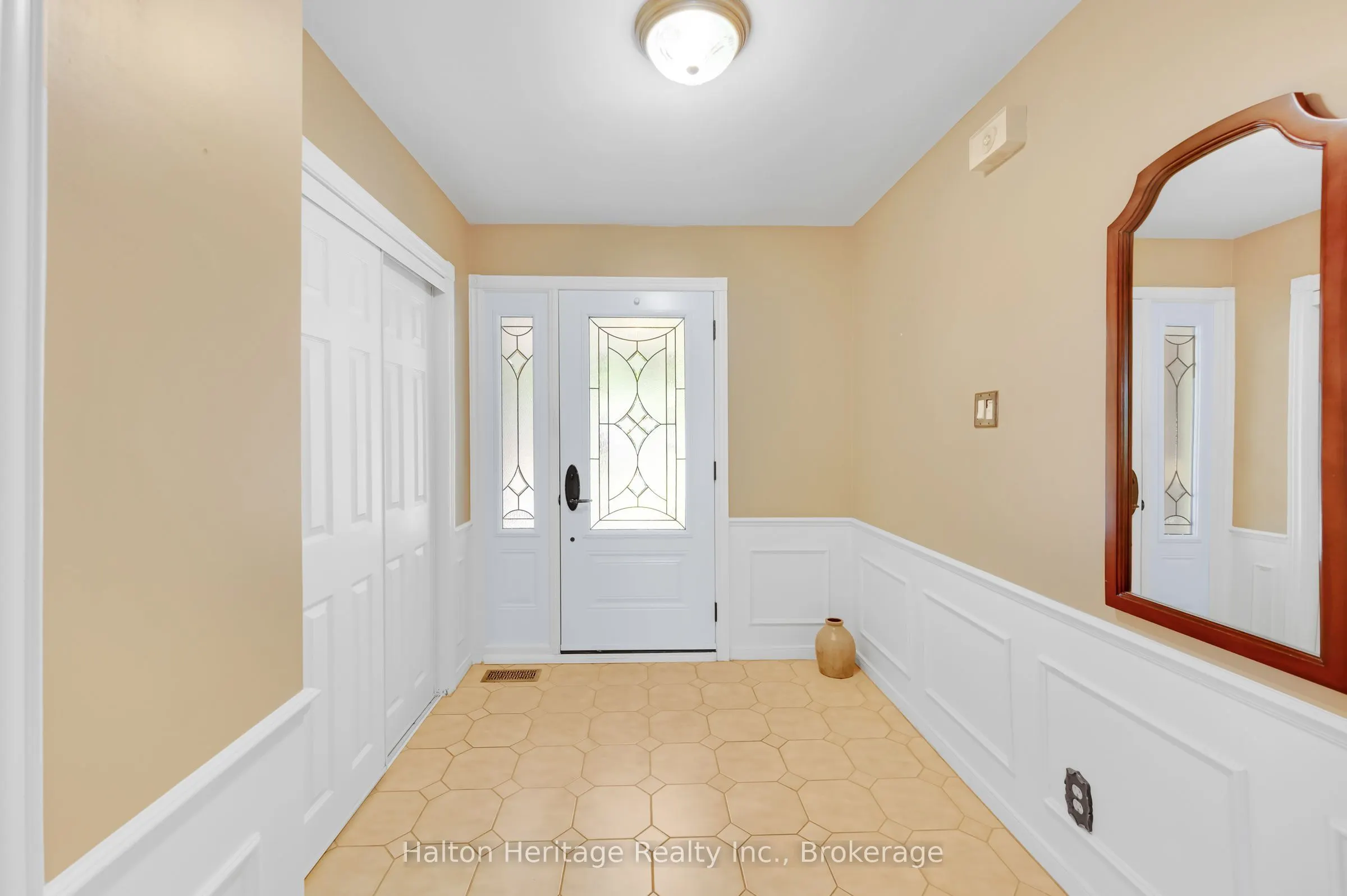 588 Louise Drive