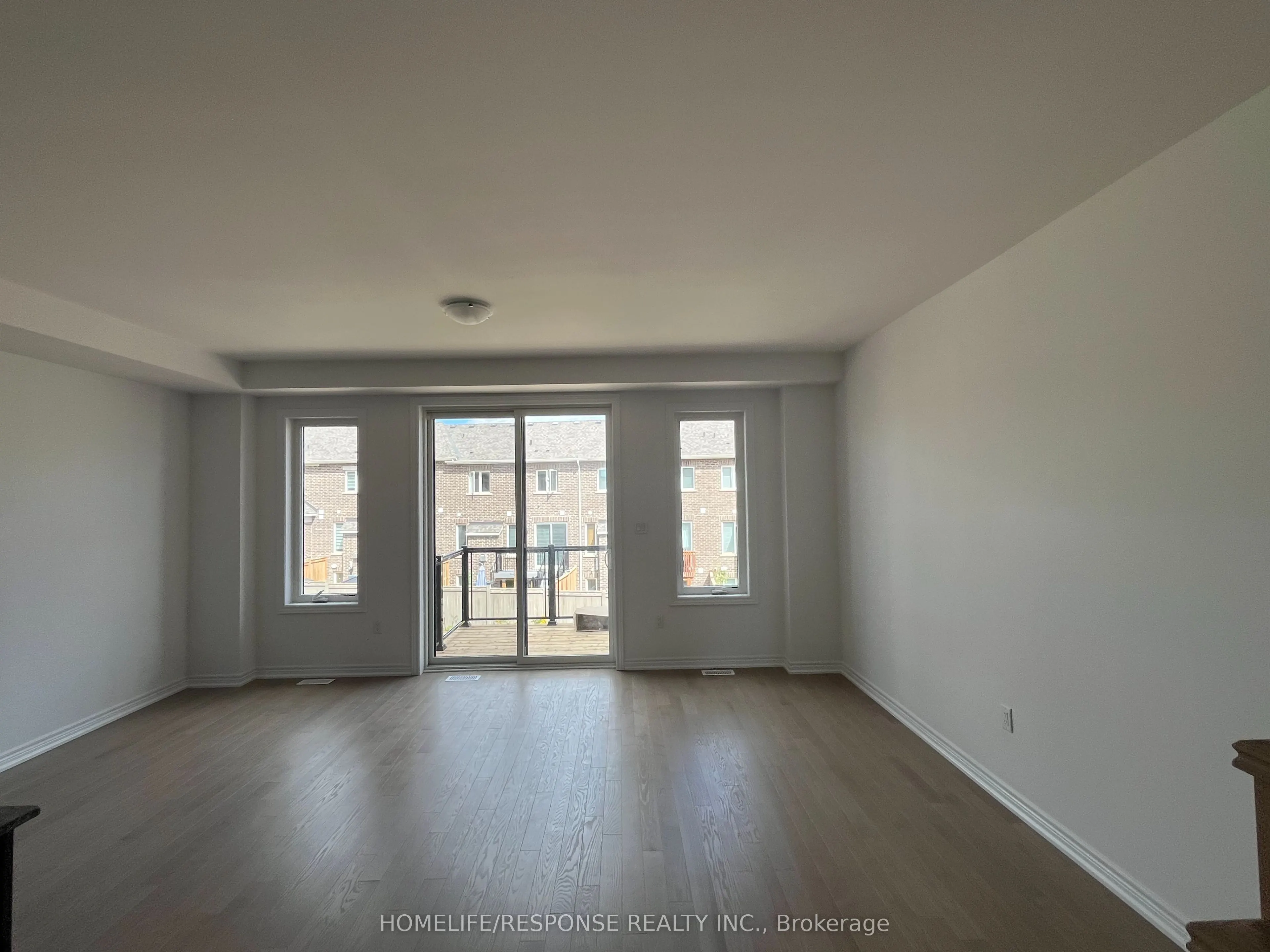 3573 POST Road