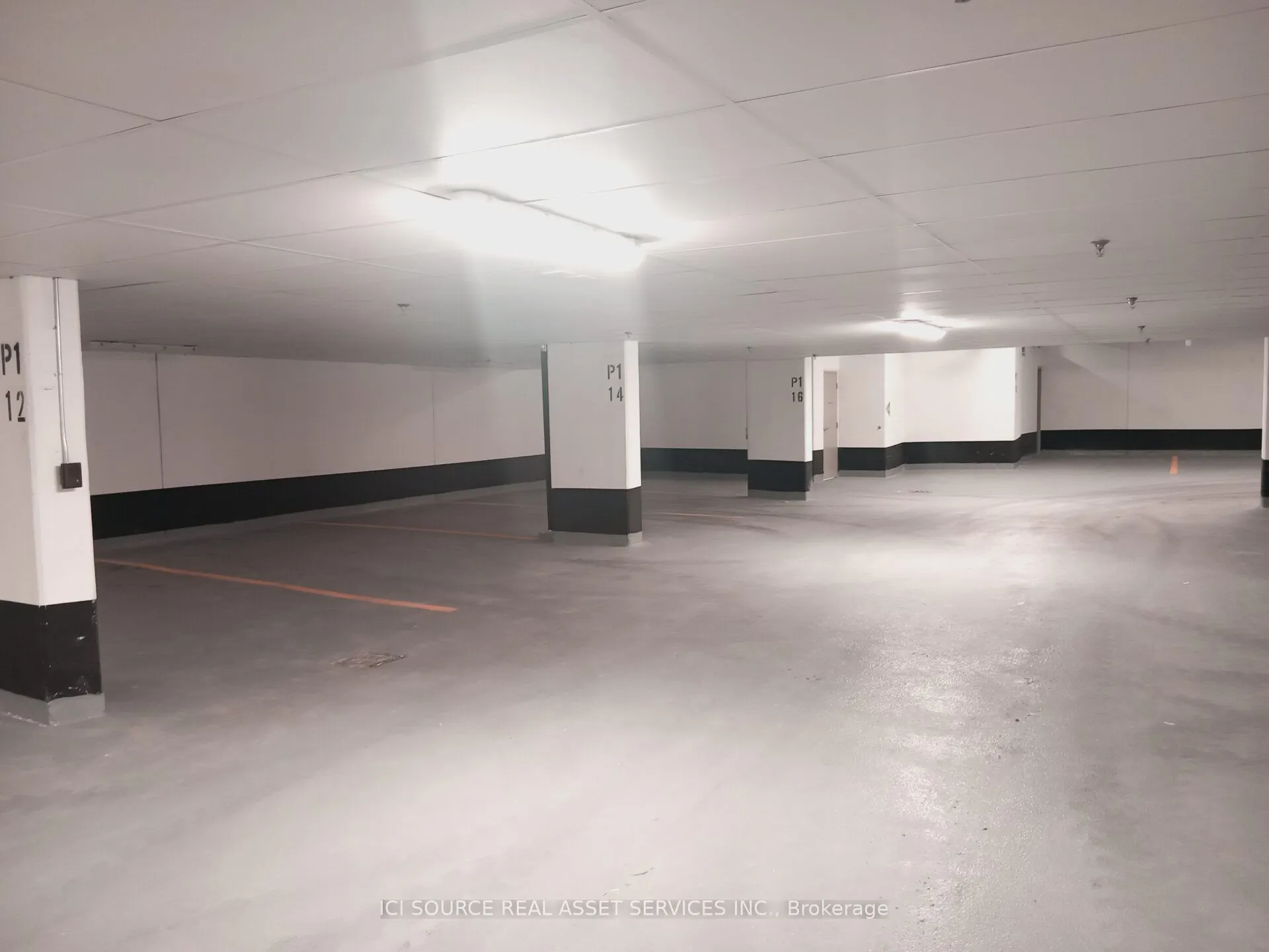 1381 Lakeshore Road E #525