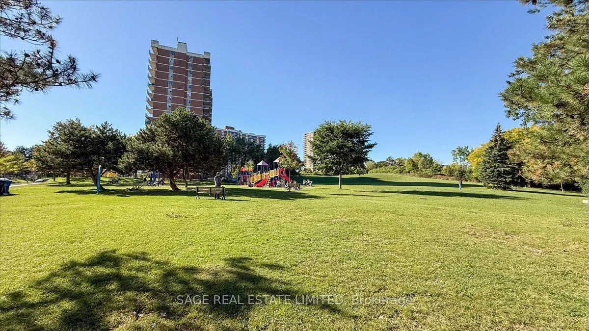 40 Panorama Court #9