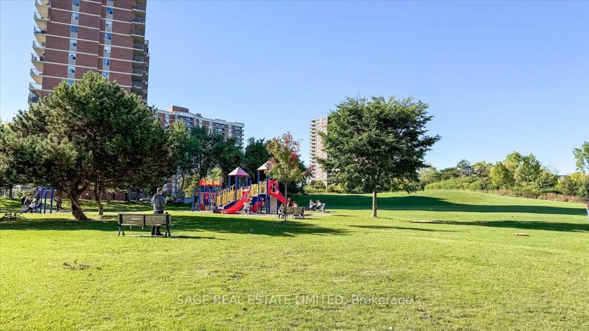 40 Panorama Court #9