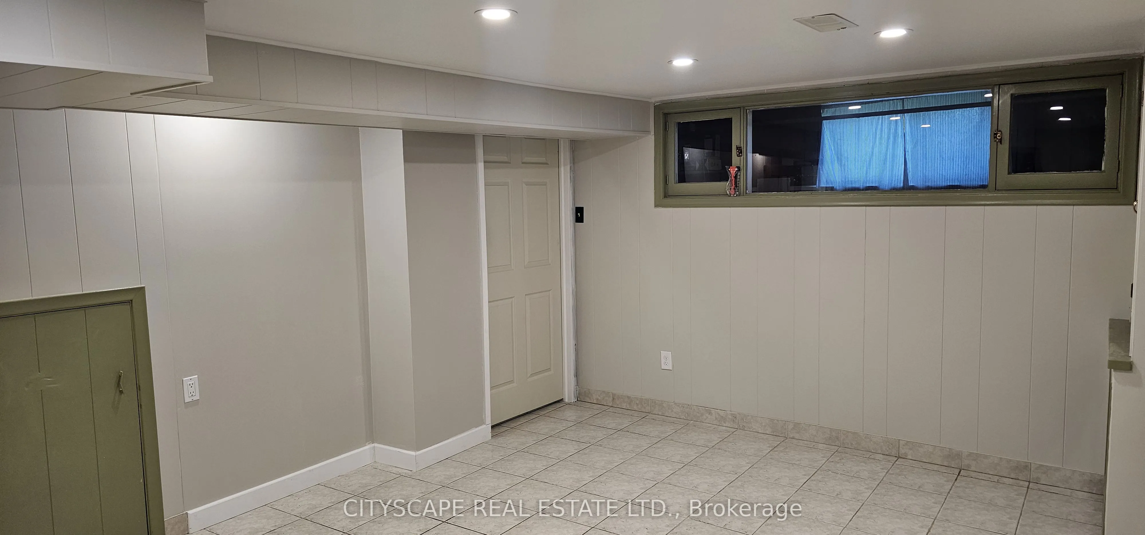 49 Algoma Street #Basement
