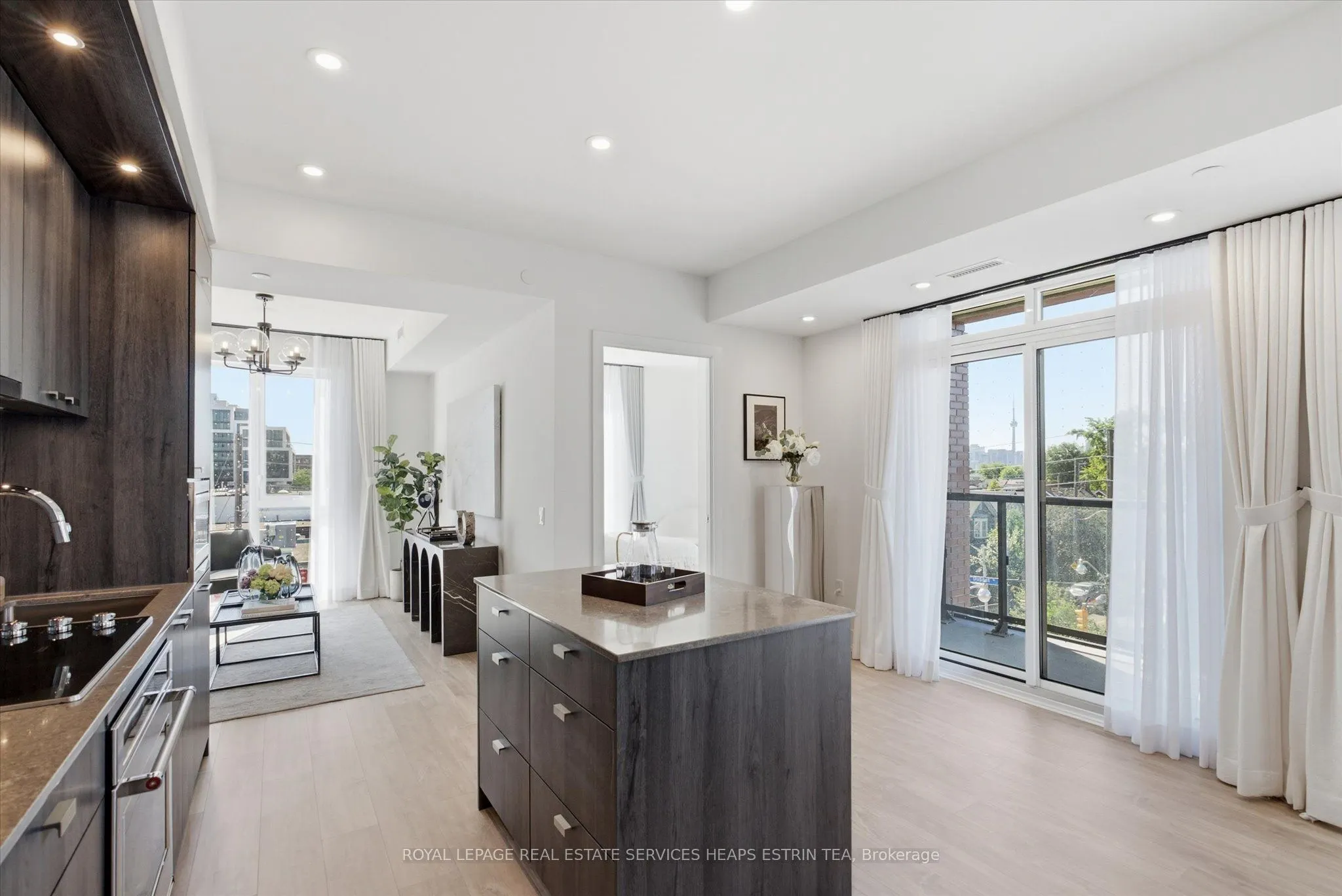 858 Dupont Street #328