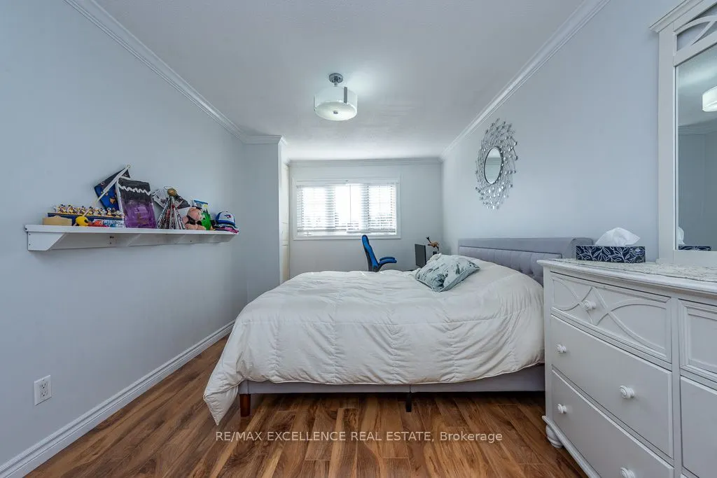 41 Trewartha Crescent