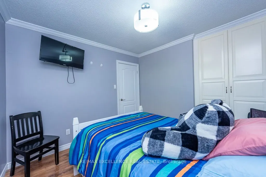 41 Trewartha Crescent