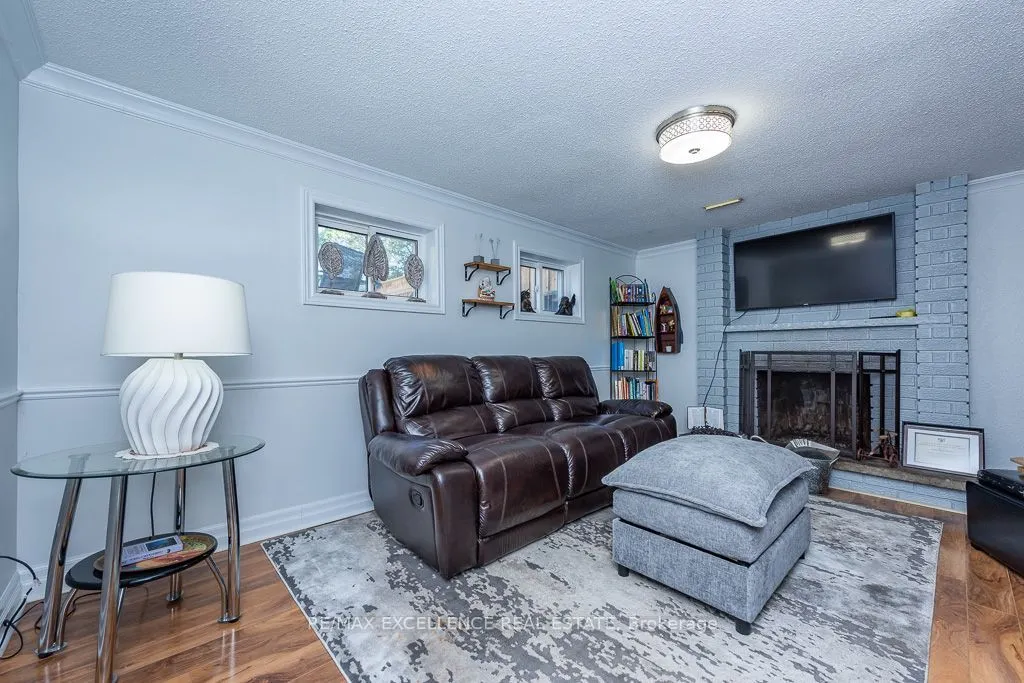 41 Trewartha Crescent