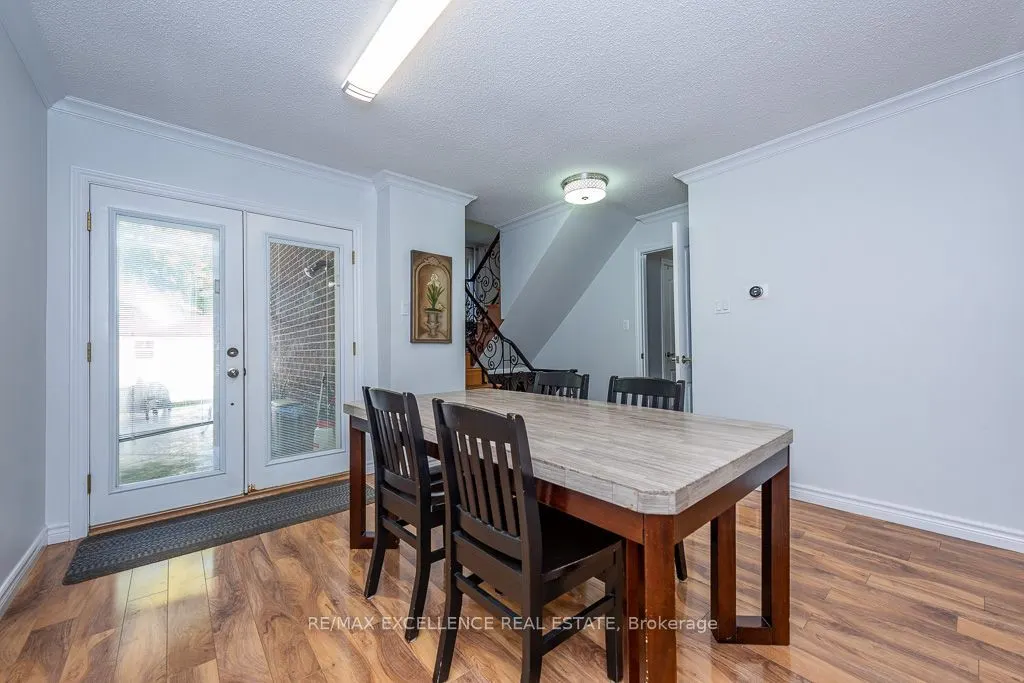 41 Trewartha Crescent