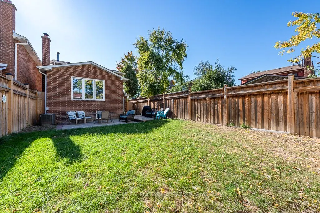 41 Trewartha Crescent
