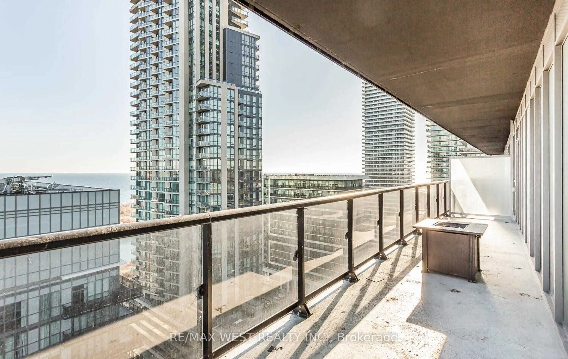 56 Annie Craig Drive #1901