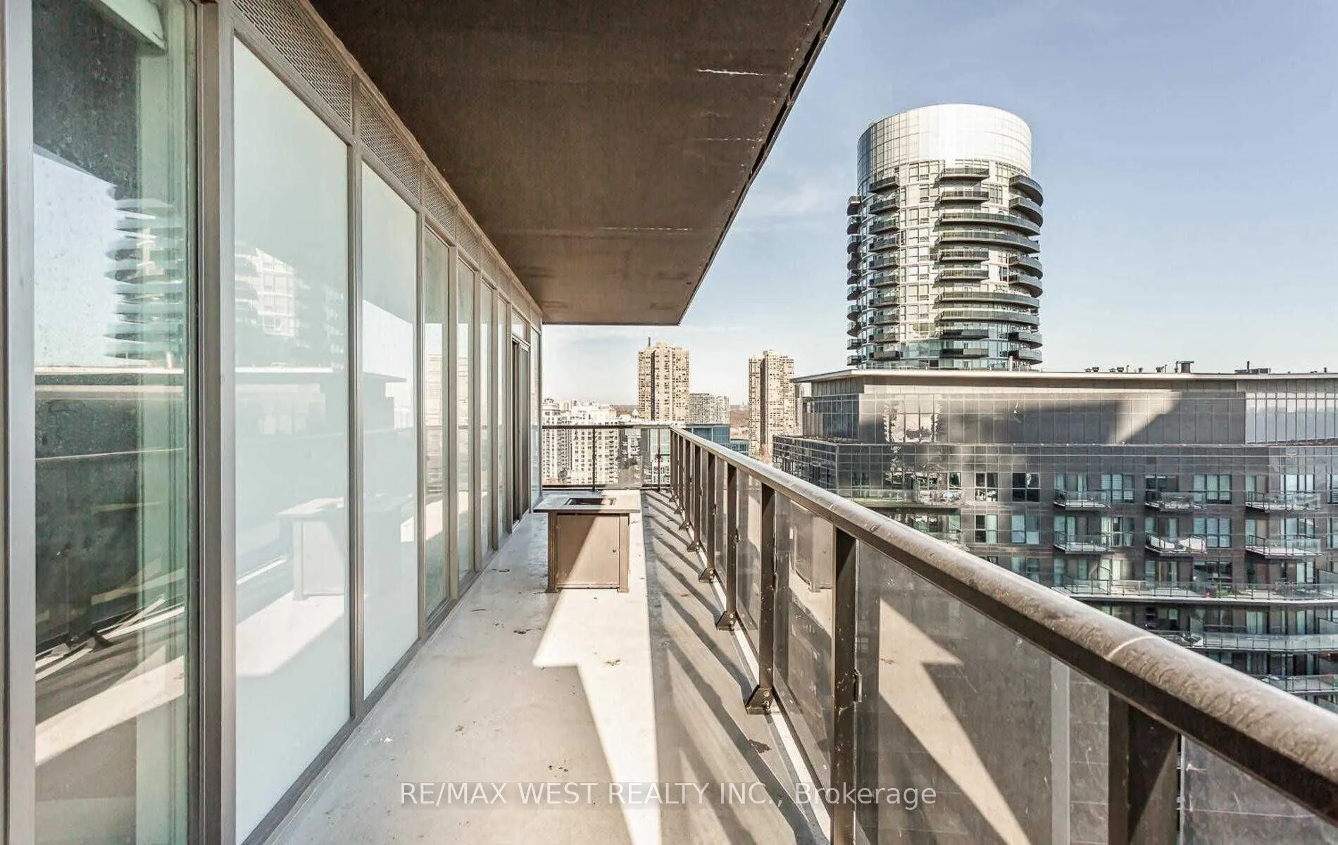 56 Annie Craig Drive #1901