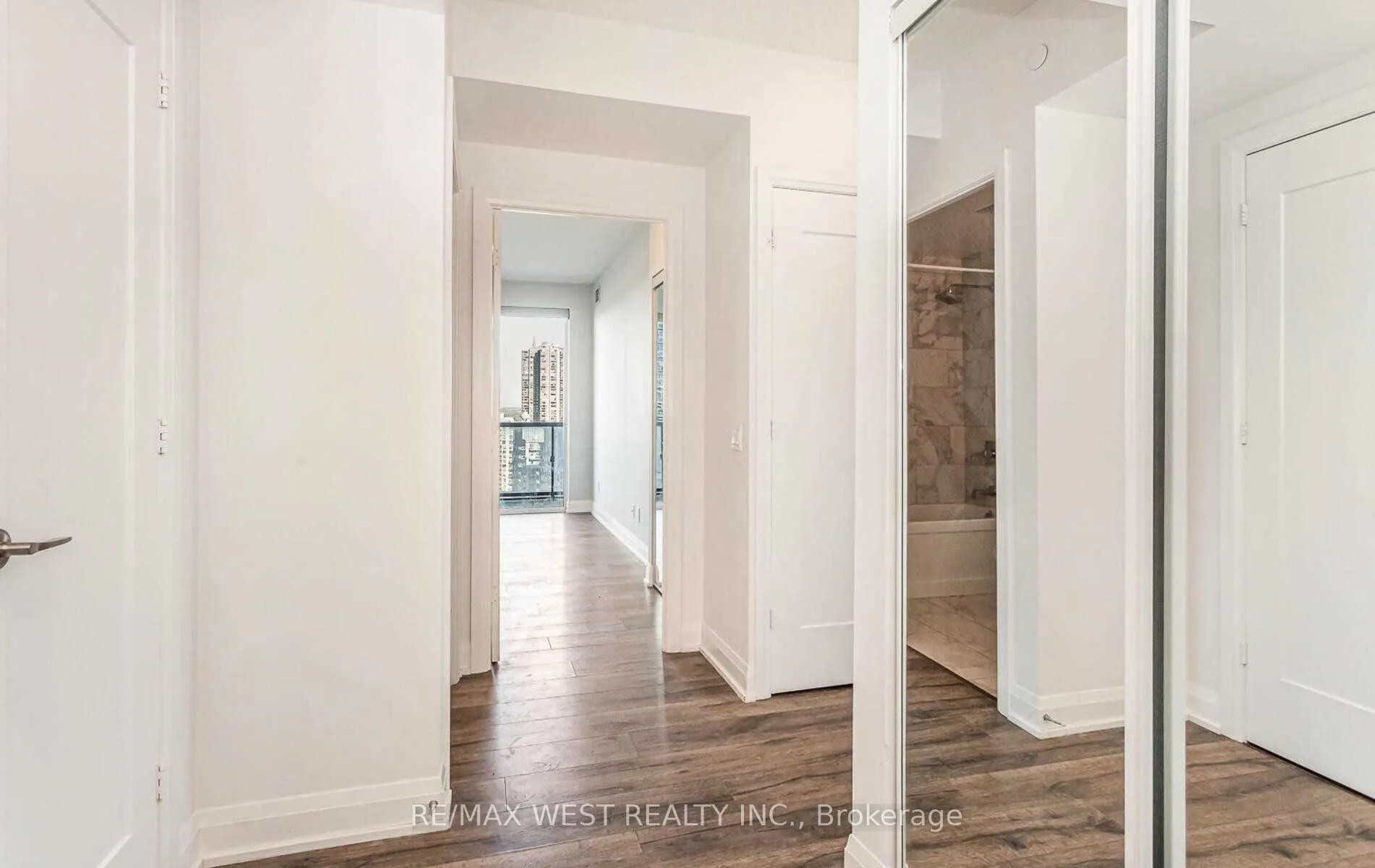 56 Annie Craig Drive #1901