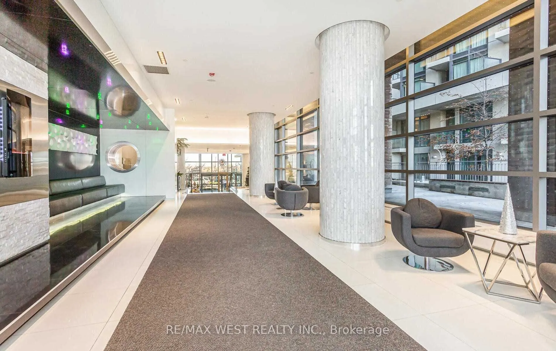 56 Annie Craig Drive #1901