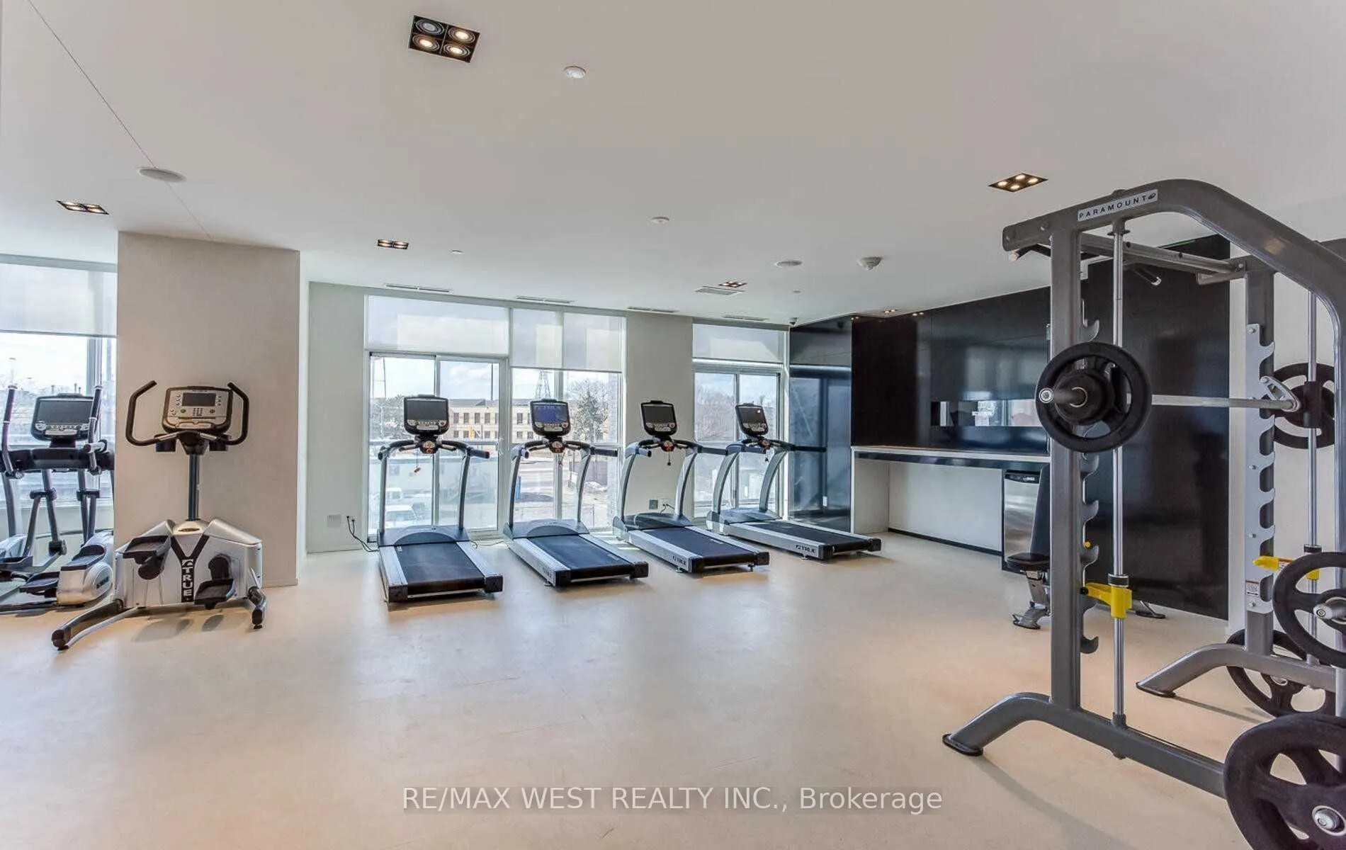 56 Annie Craig Drive #1901