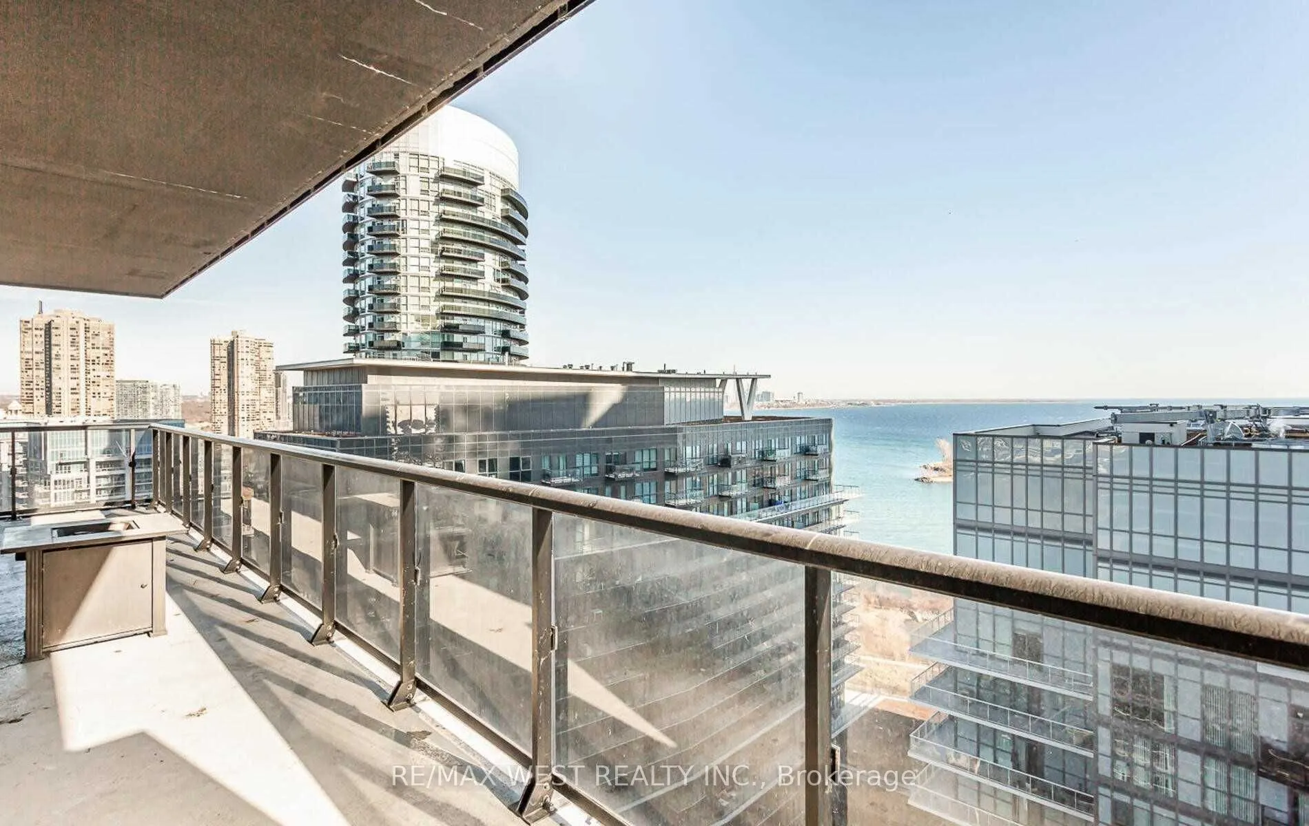 56 Annie Craig Drive #1901