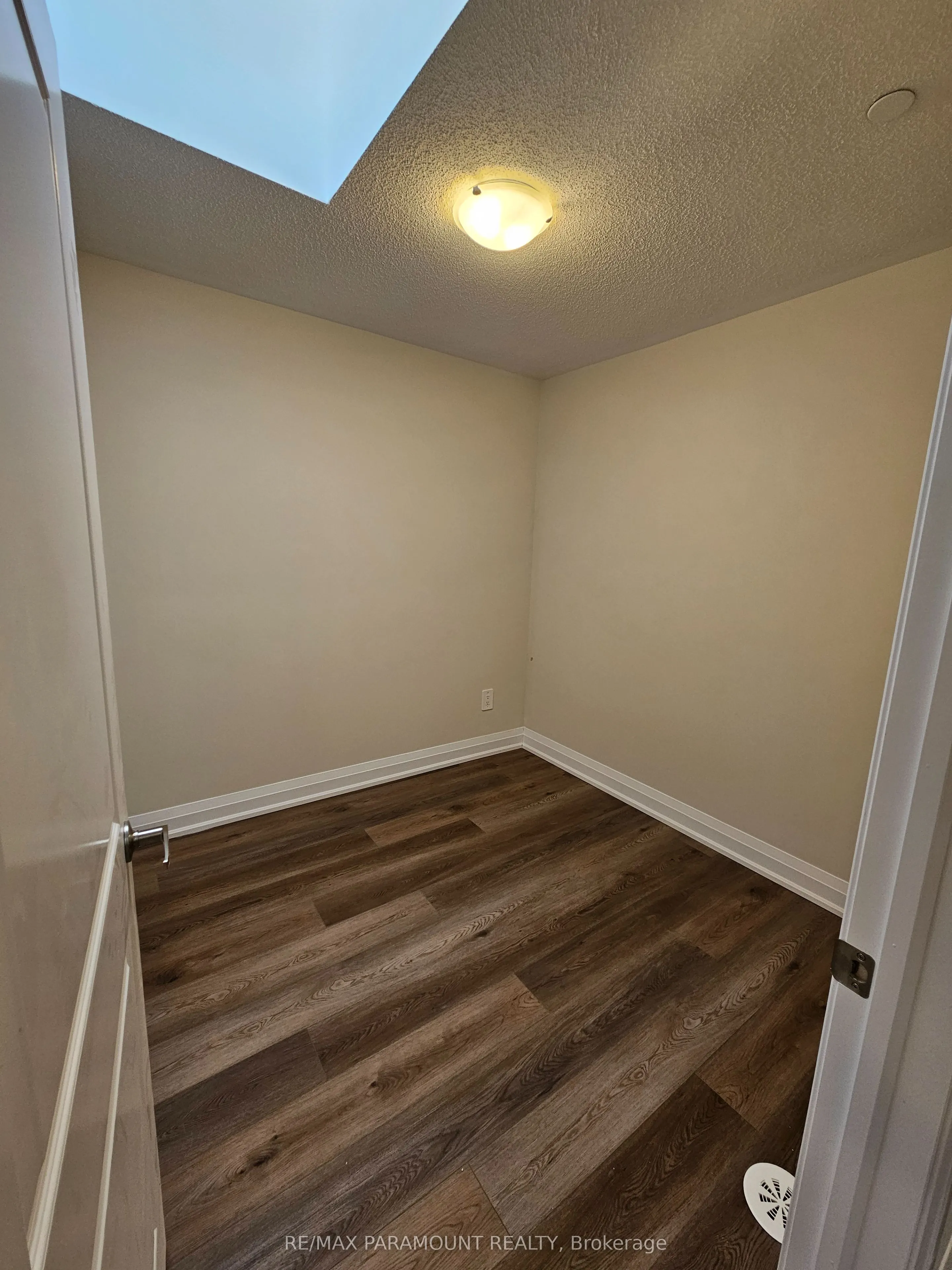 1581 Rose Way #117