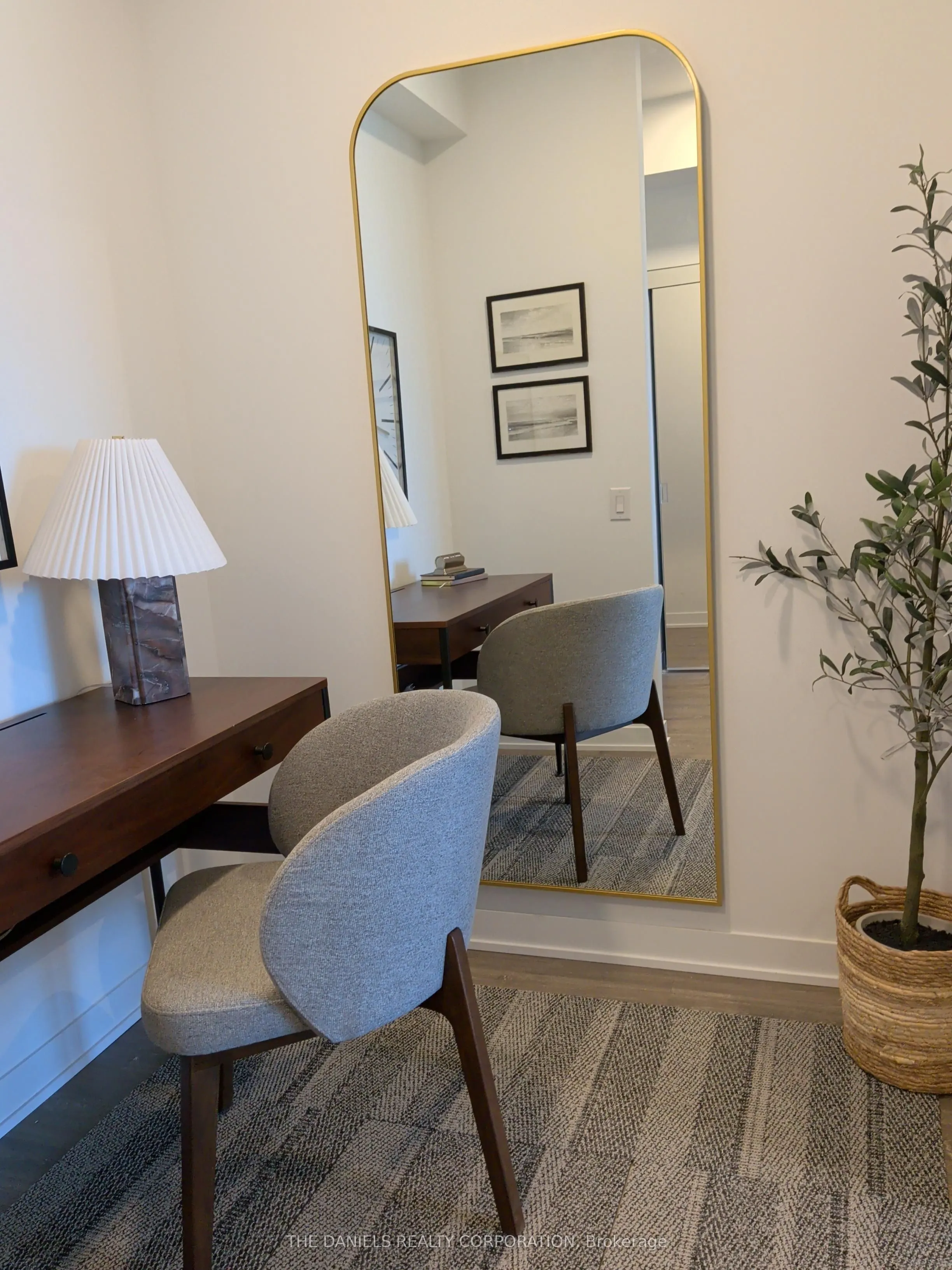 2495 Eglinton Avenue W #1712