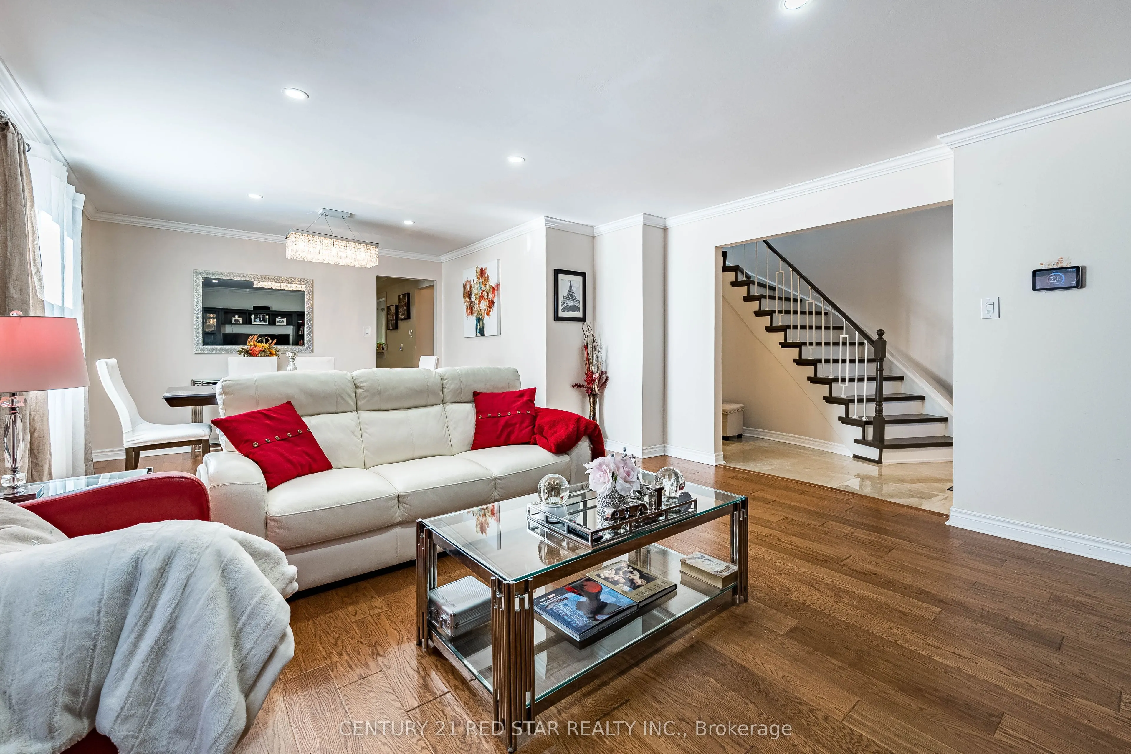 56 Fountainbridge Drive