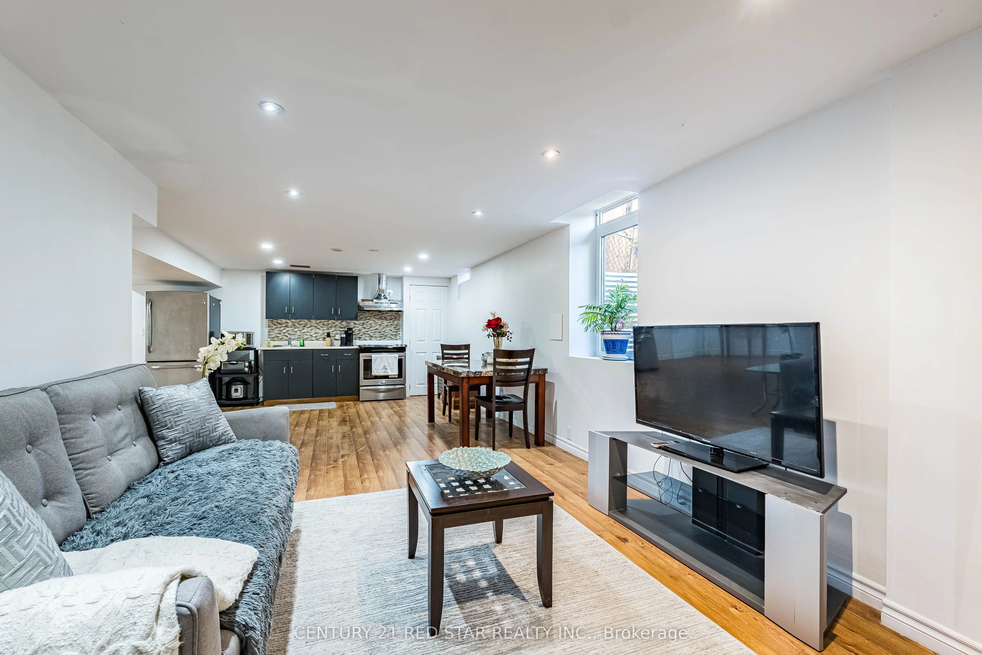 56 Fountainbridge Drive