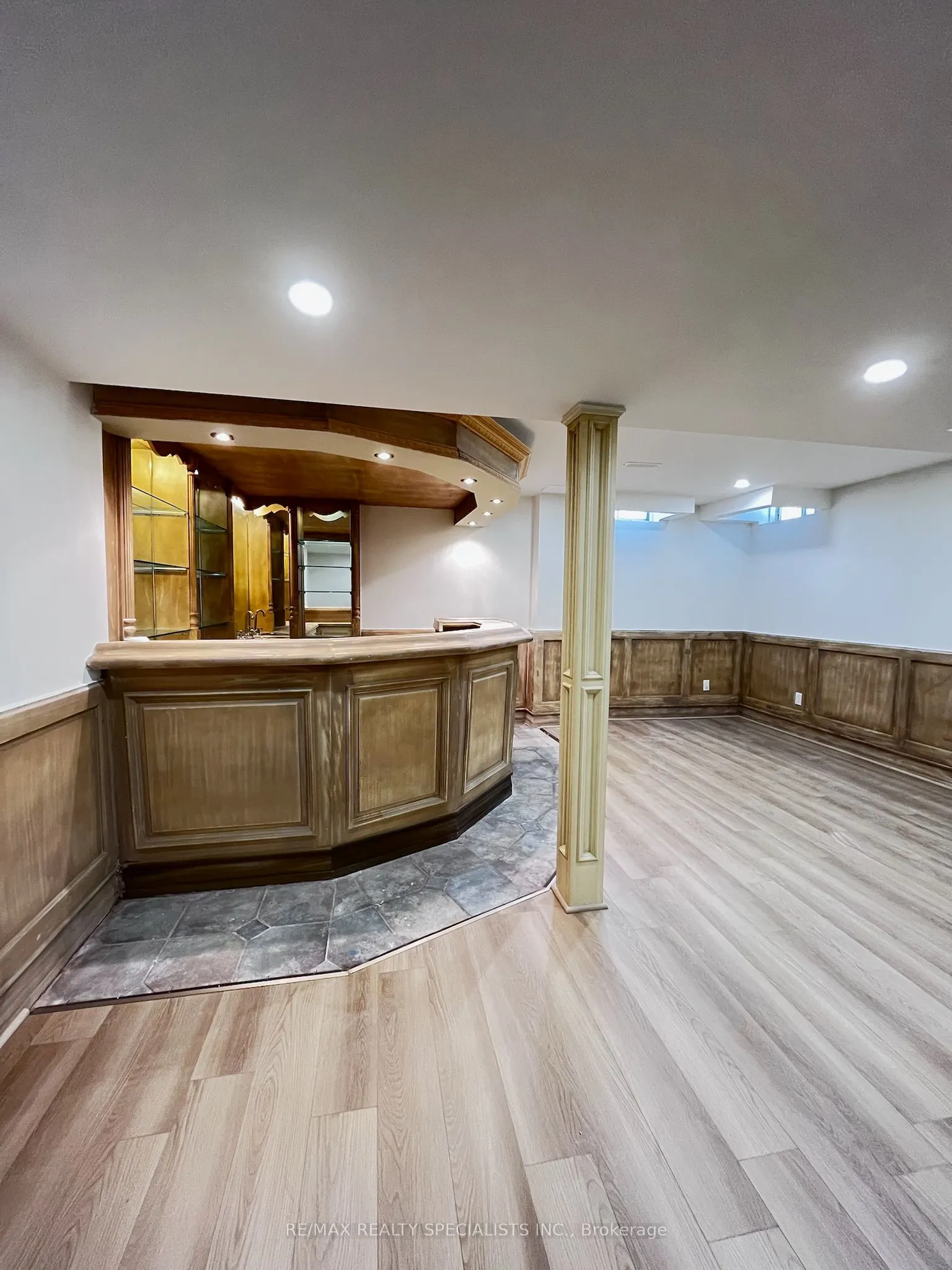 5580 Creditrise Place