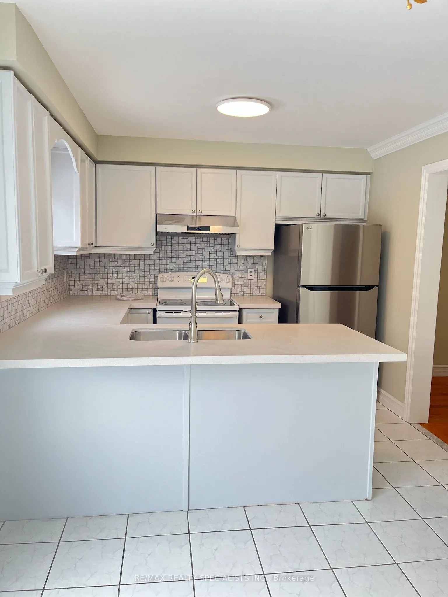 5580 Creditrise Place