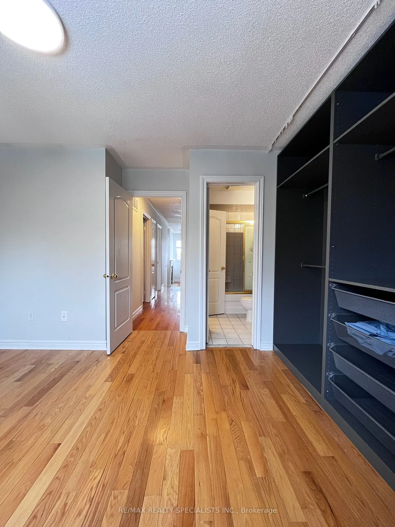 5580 Creditrise Place