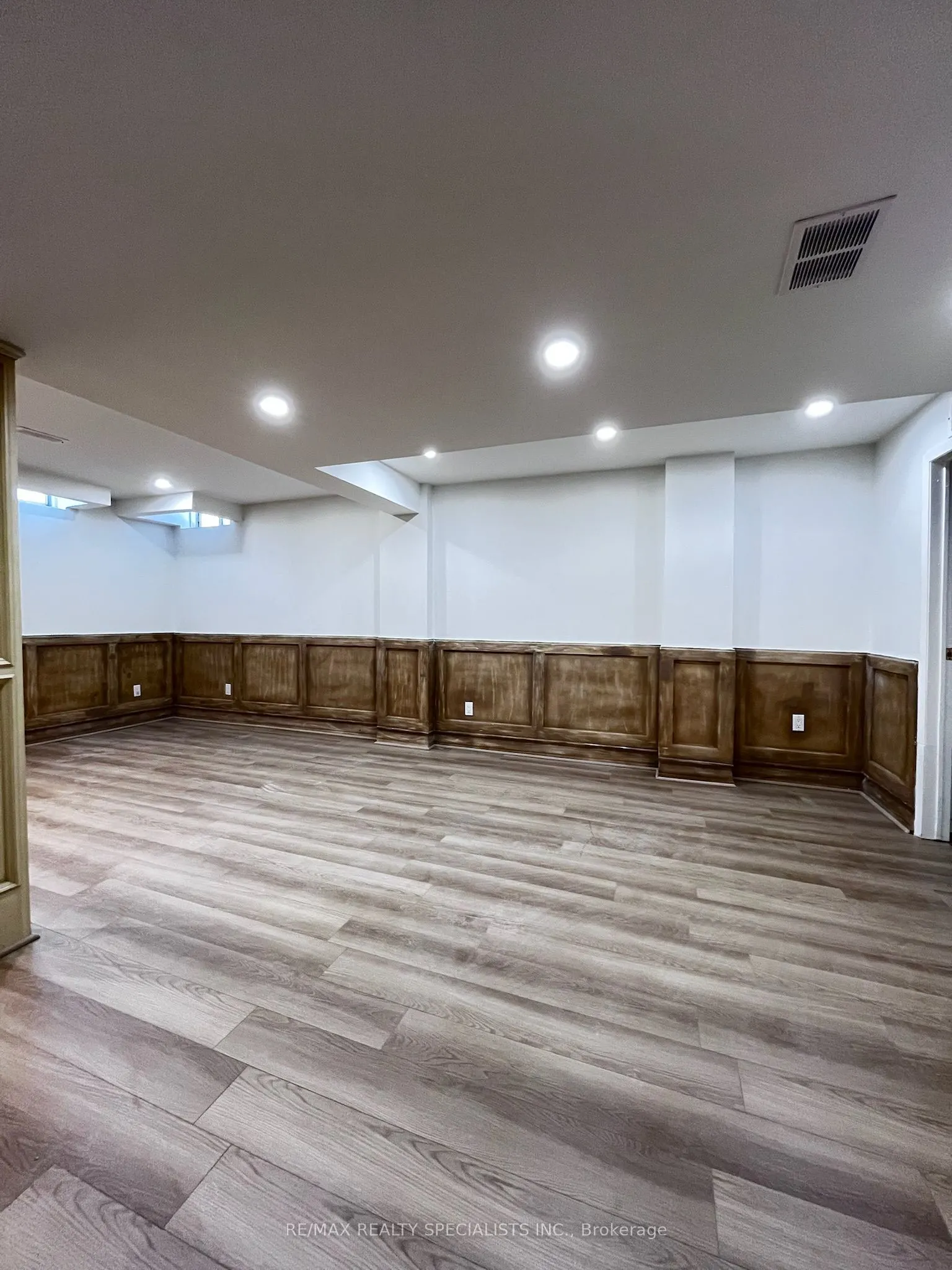 5580 Creditrise Place