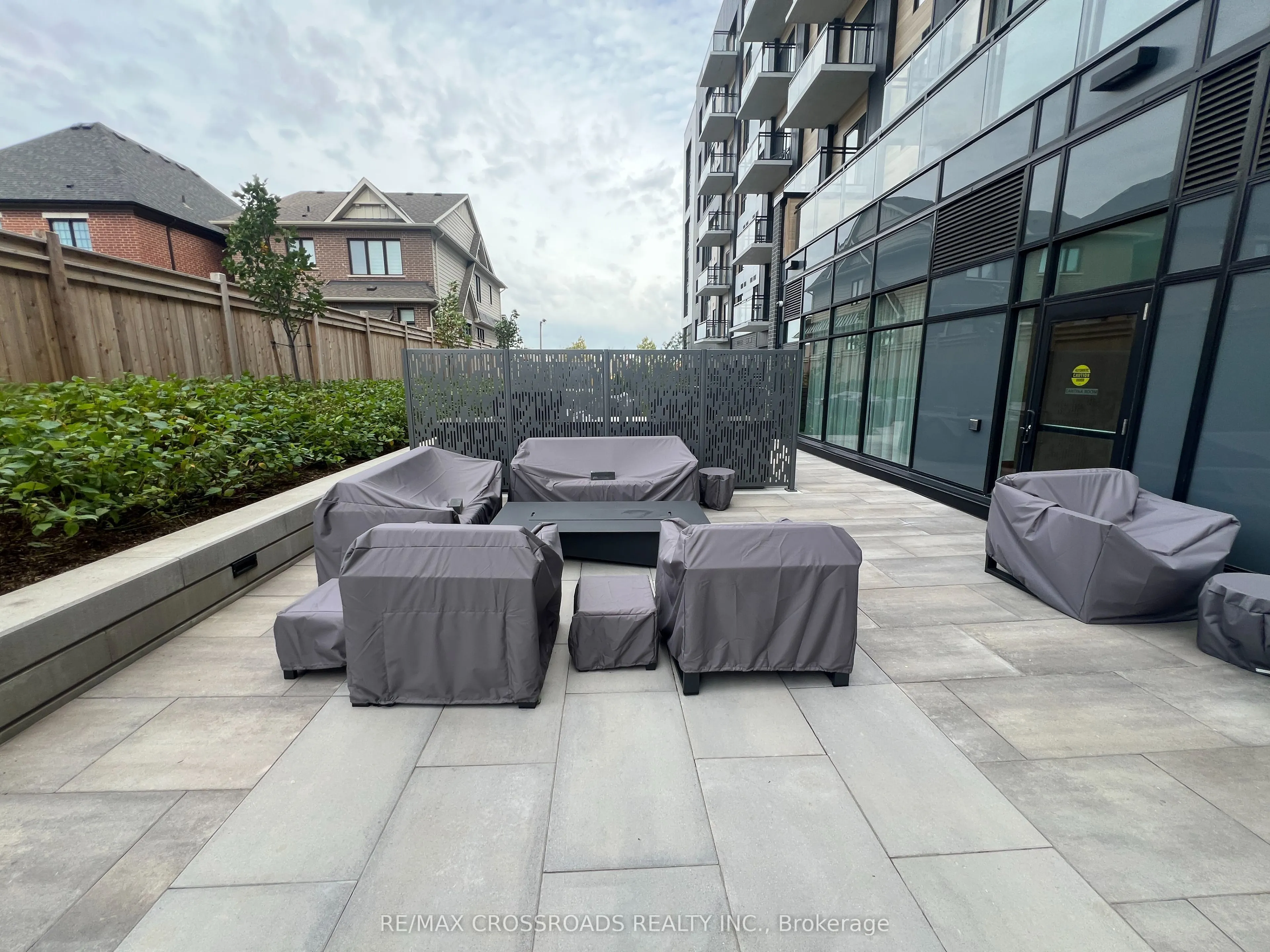 3008 William Cutmore Boulevard #618