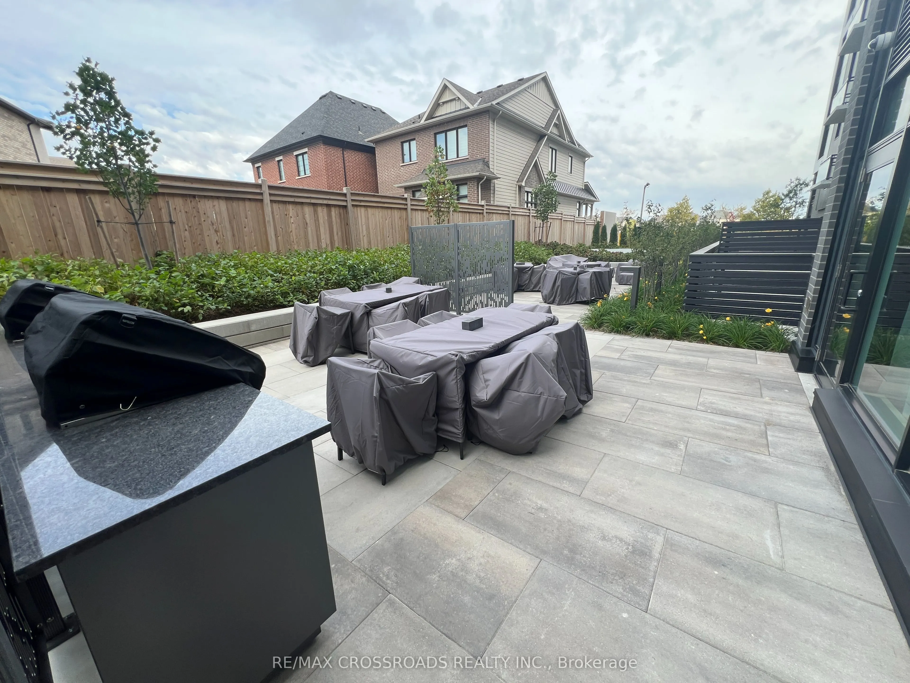 3008 William Cutmore Boulevard #618