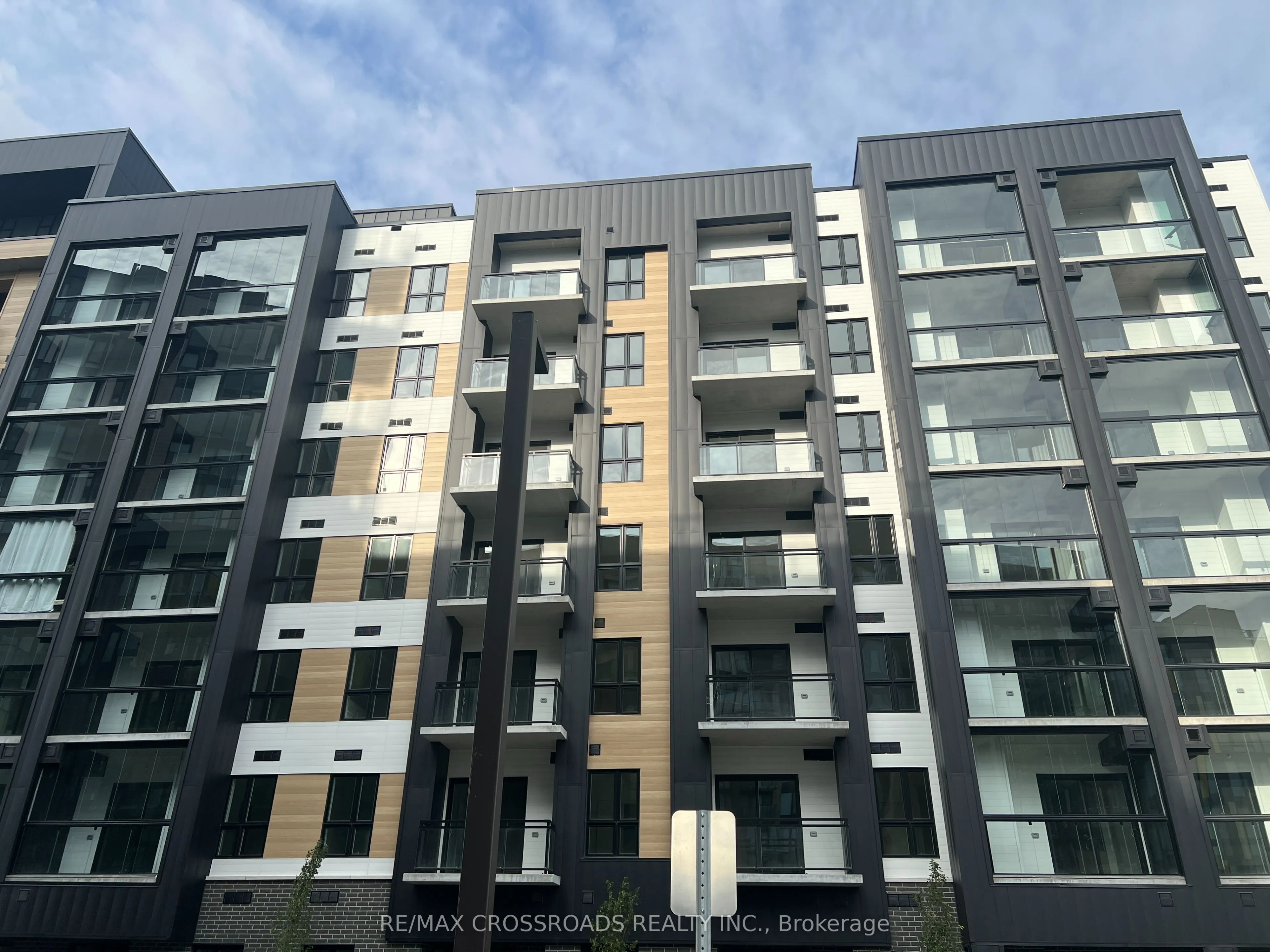 3008 William Cutmore Boulevard #618