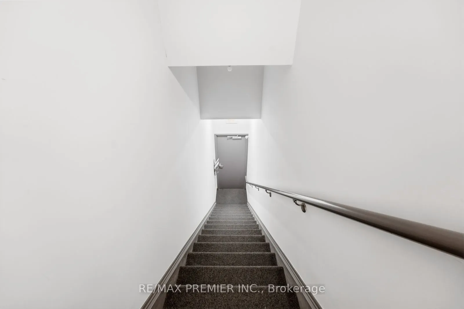 13 Kenview Boulevard #12 (Upper)
