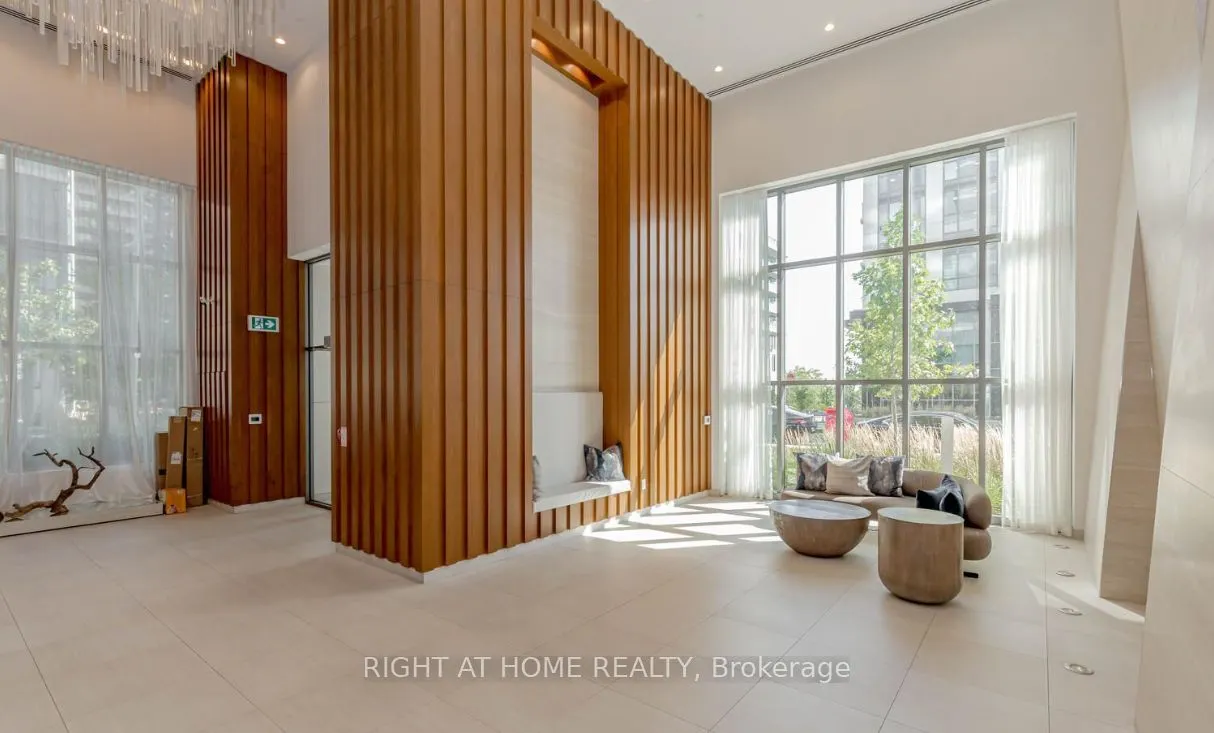70 Annie Craig Drive W #413