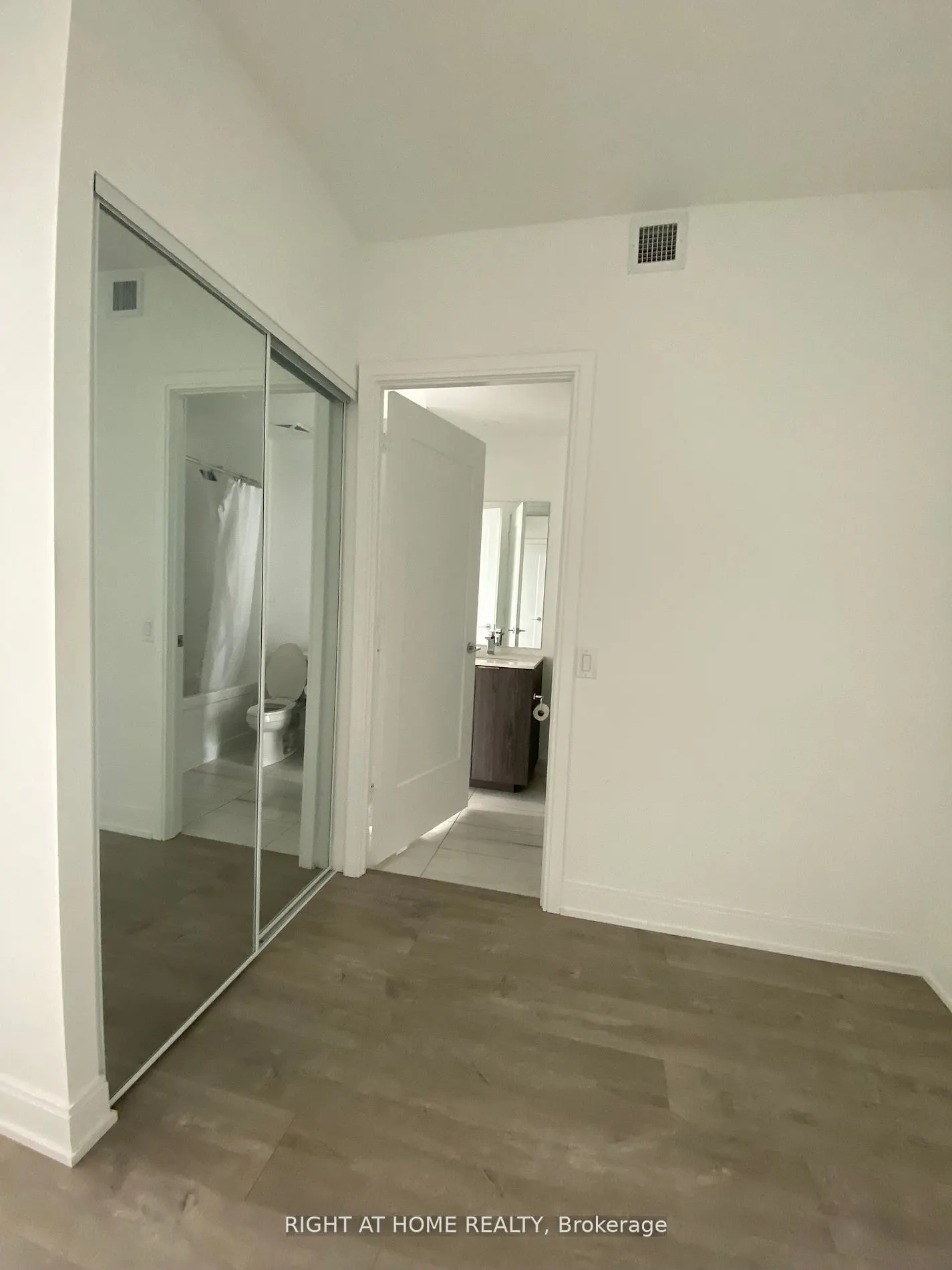 70 Annie Craig Drive W #413
