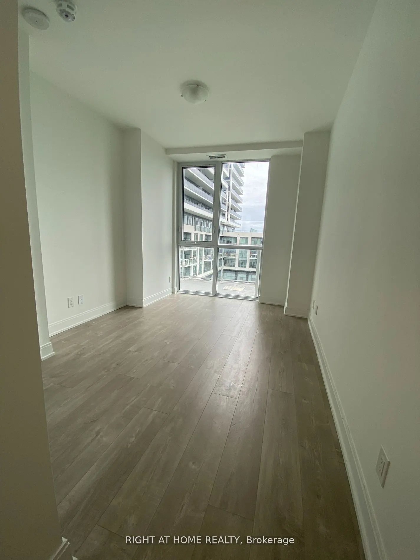 70 Annie Craig Drive W #413